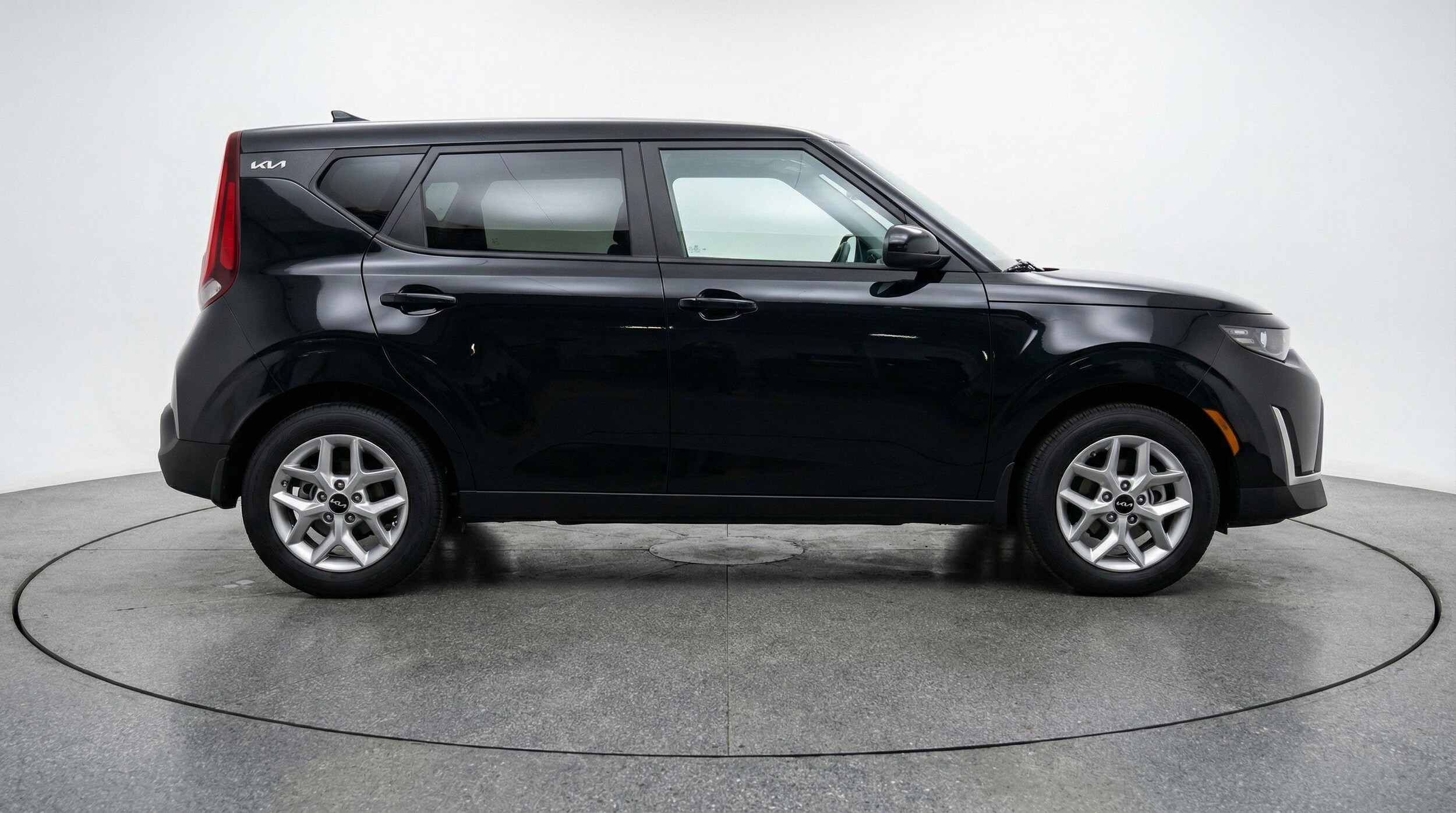 Thumbnail: 2025 Kia Soul - 11