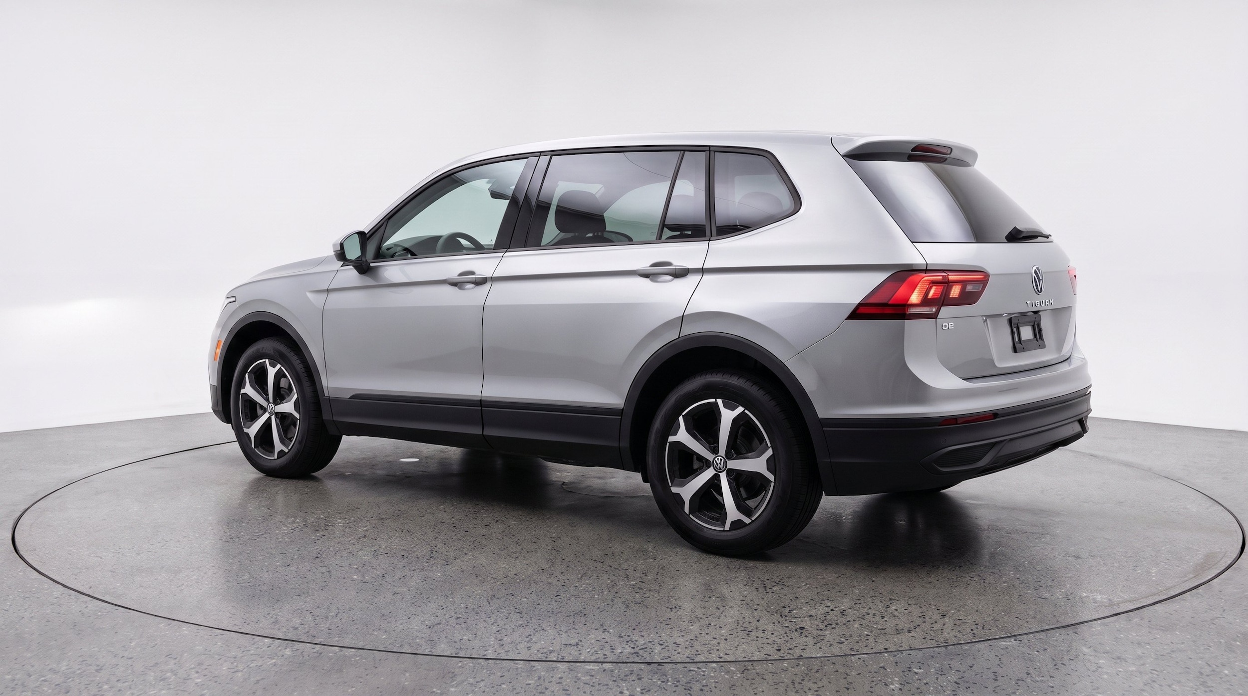 Thumbnail: 2026 Volkswagen Tiguan - 6