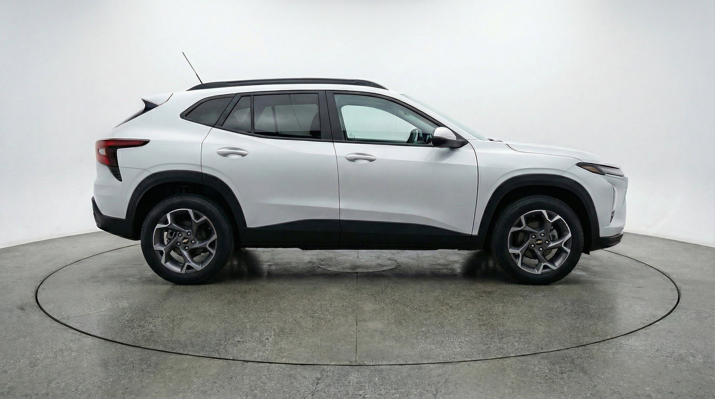 Thumbnail: 2025 Chevrolet Trax - 11