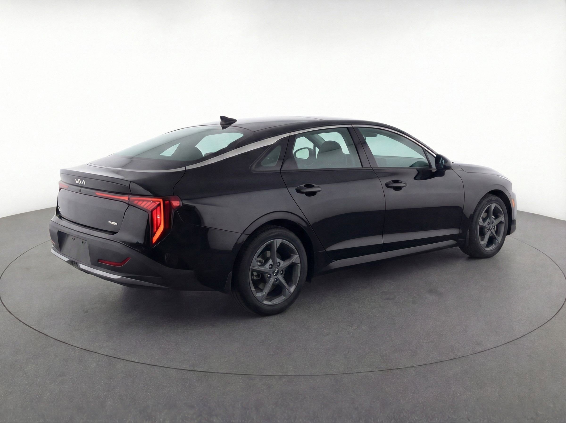 Thumbnail: 2025 Kia K4 - 9