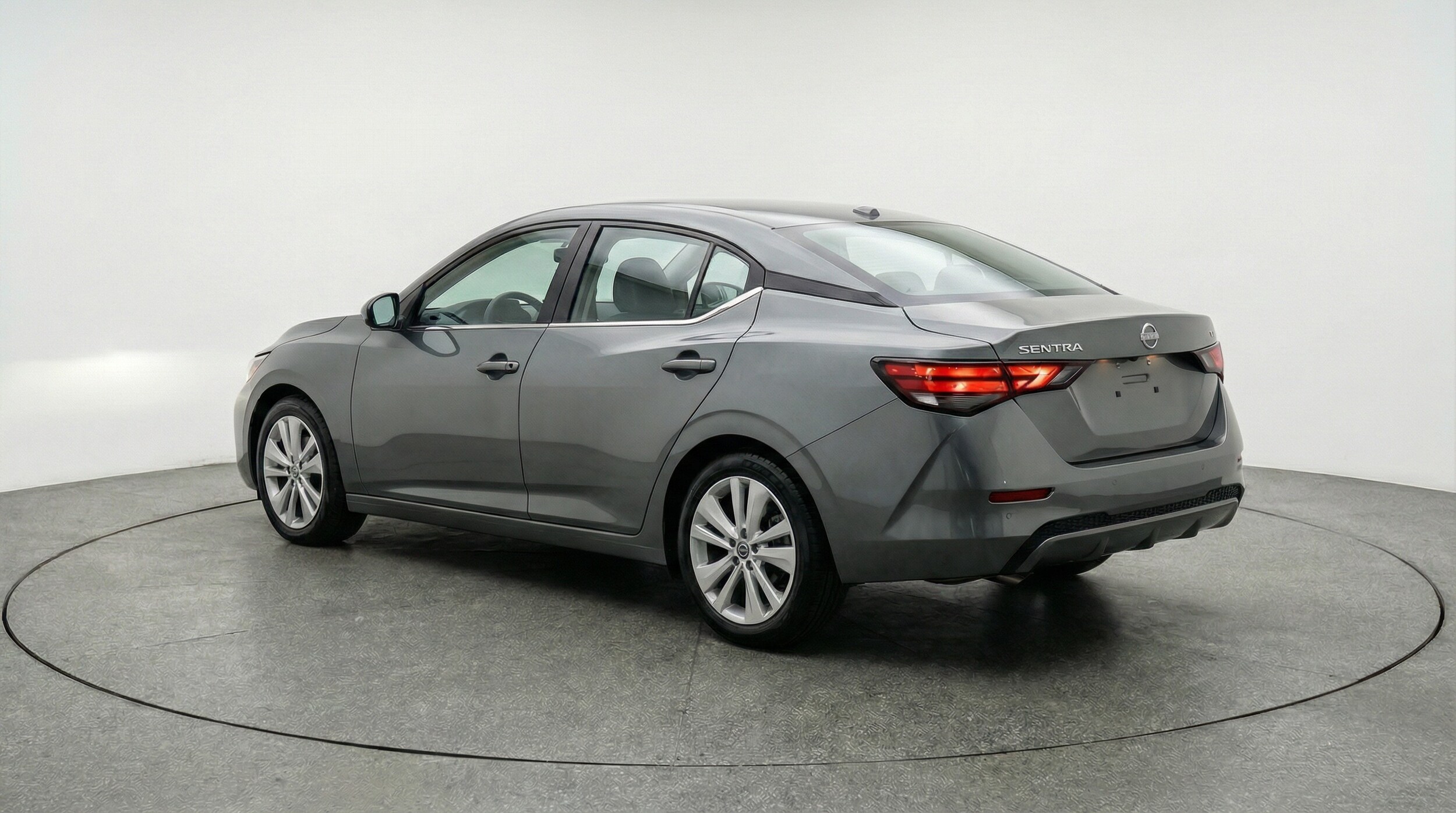 Thumbnail: 2025 Nissan Sentra - 5