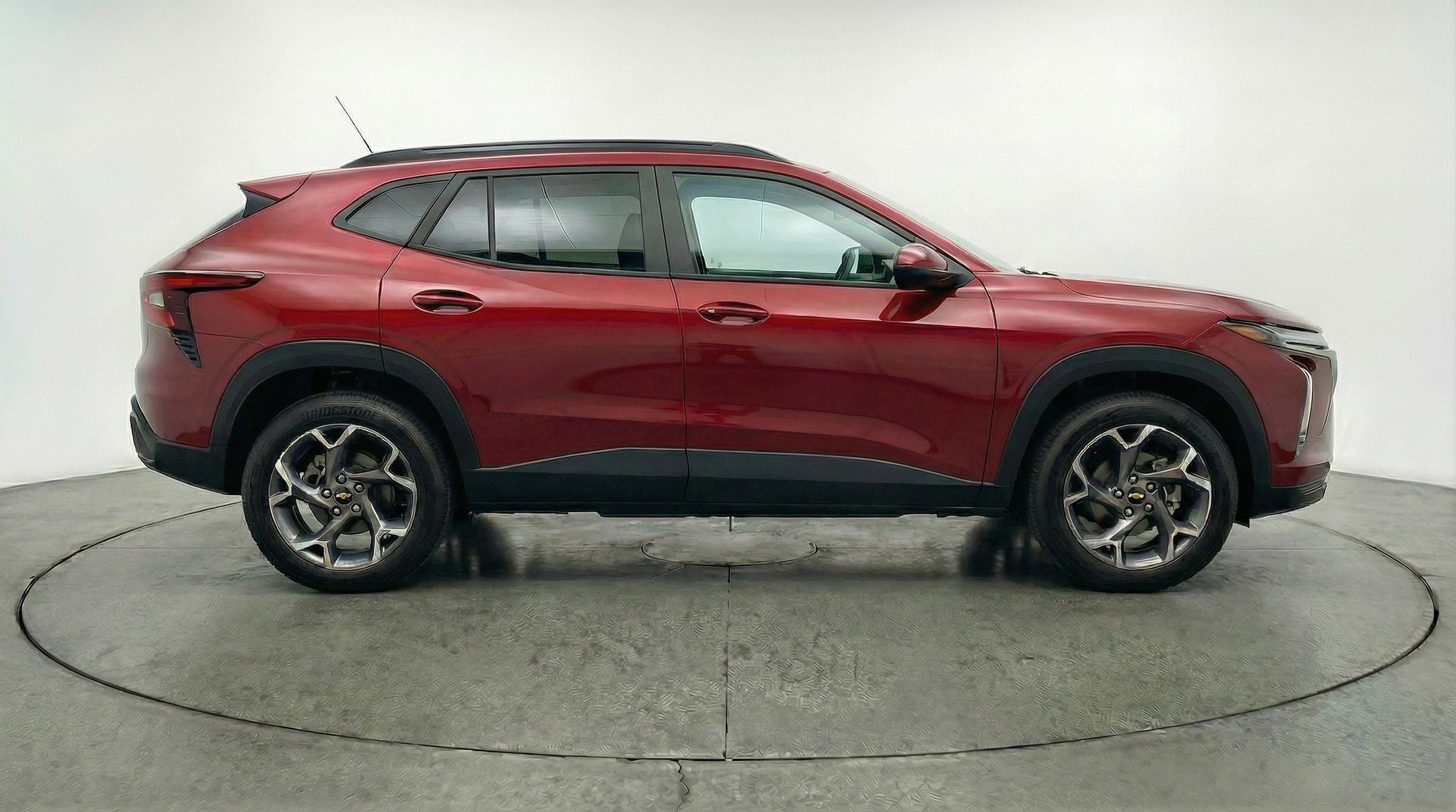 Thumbnail: 2025 Chevrolet Trax - 8
