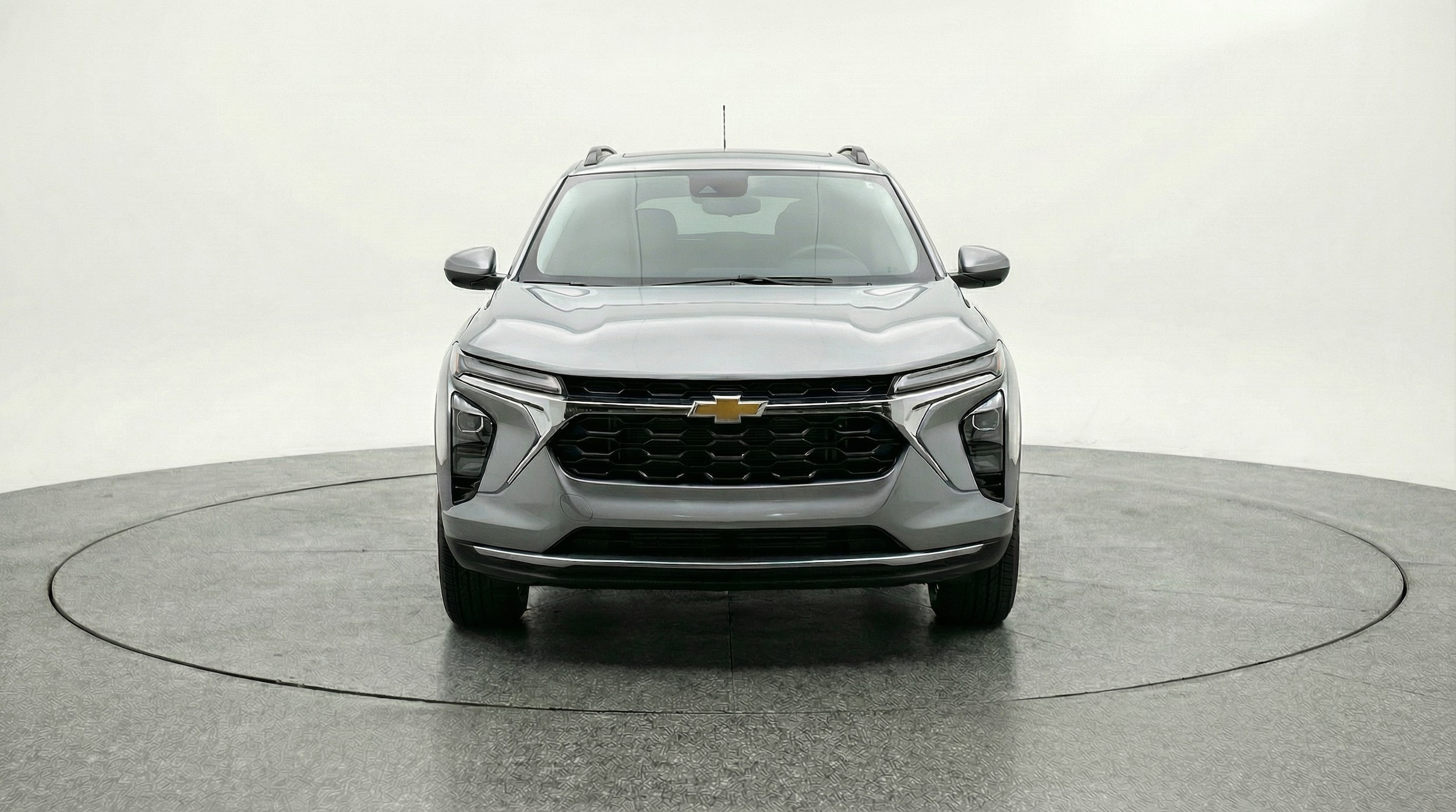 Thumbnail: 2025 Chevrolet Trax - 2