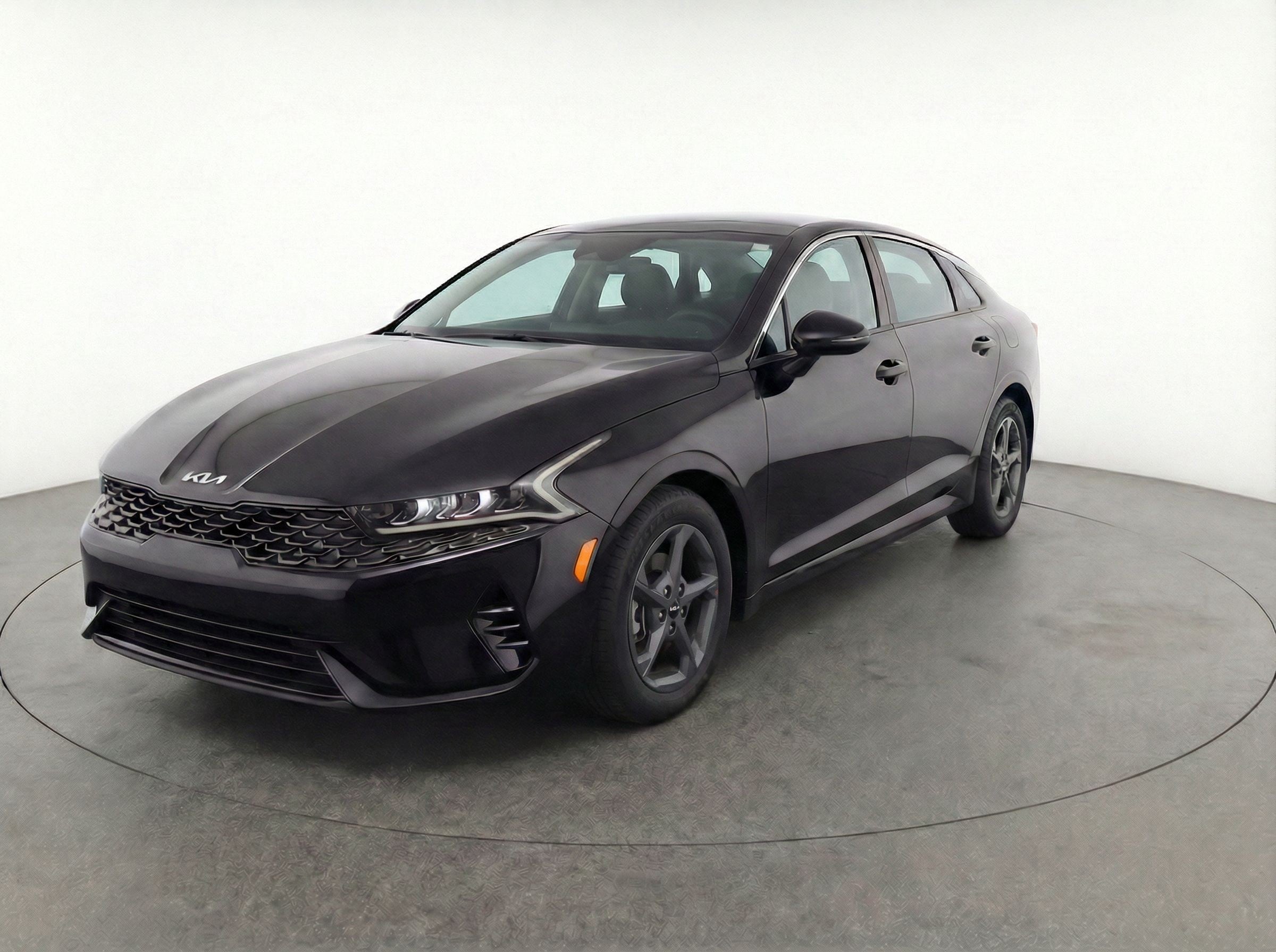 Thumbnail: 2025 Kia K4 - 3