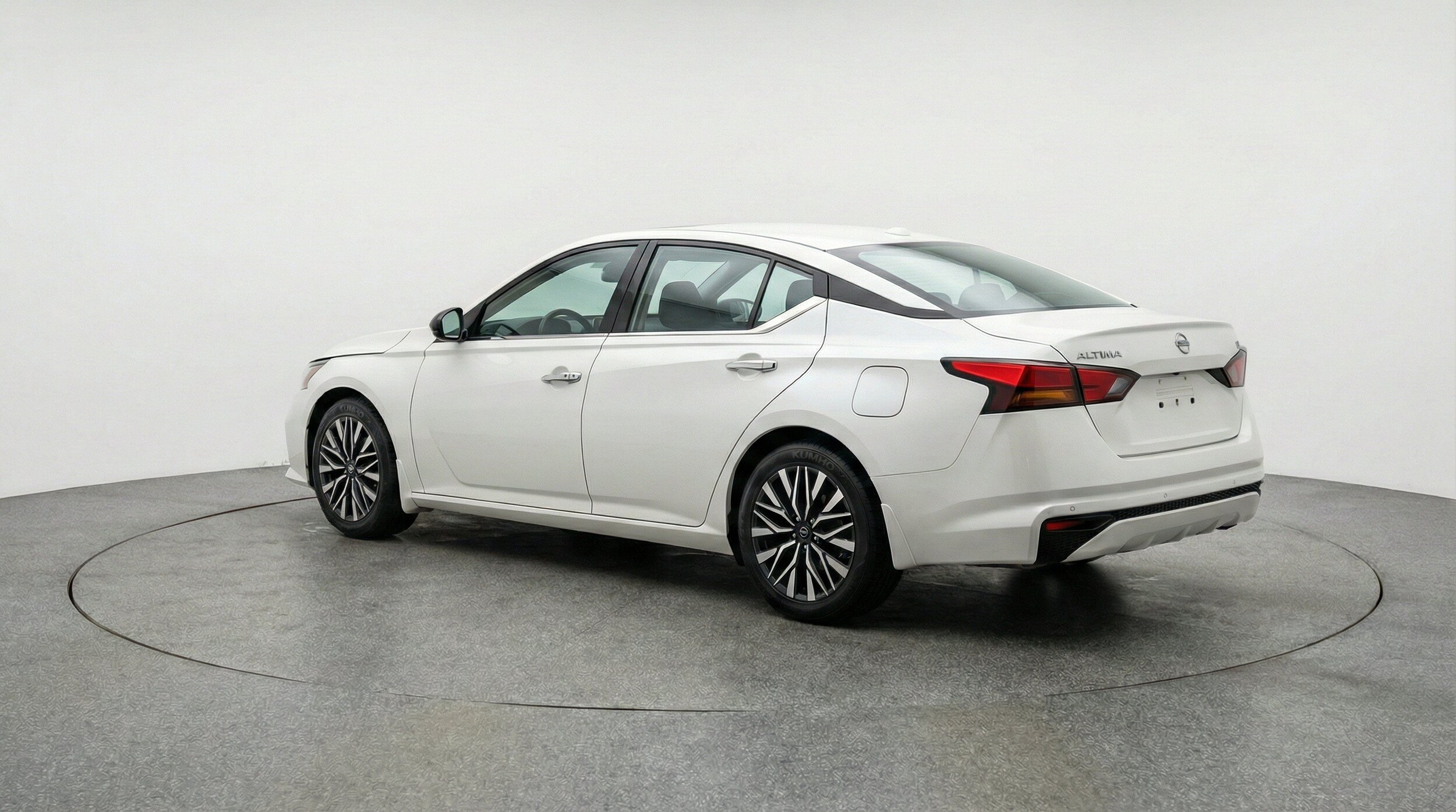 Thumbnail: 2025 Nissan Altima - 6