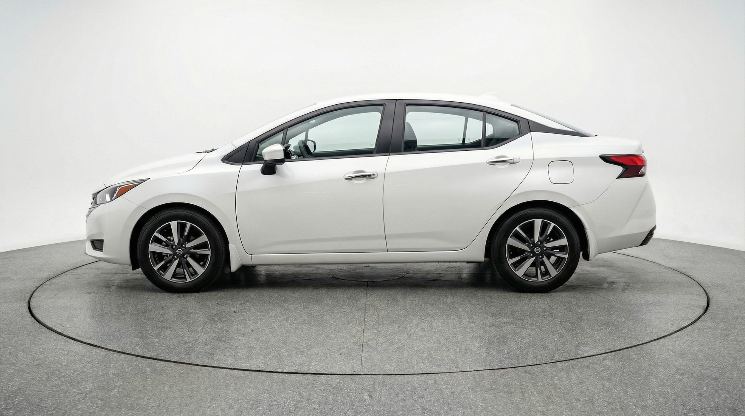 Thumbnail: 2025 Nissan Versa - 4