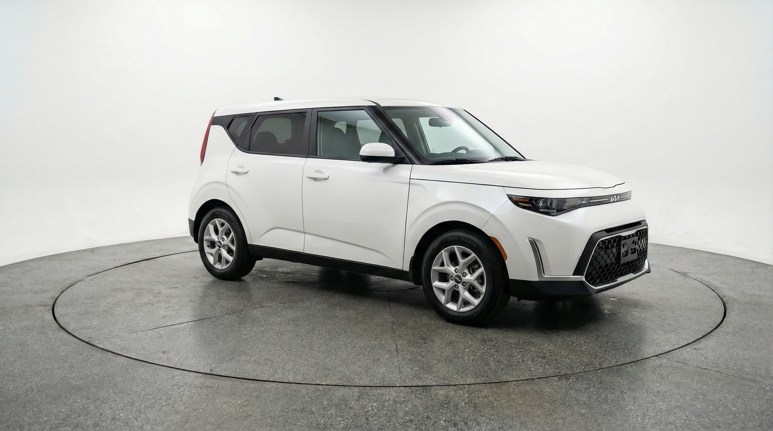 Thumbnail: 2025 Kia Soul - 1