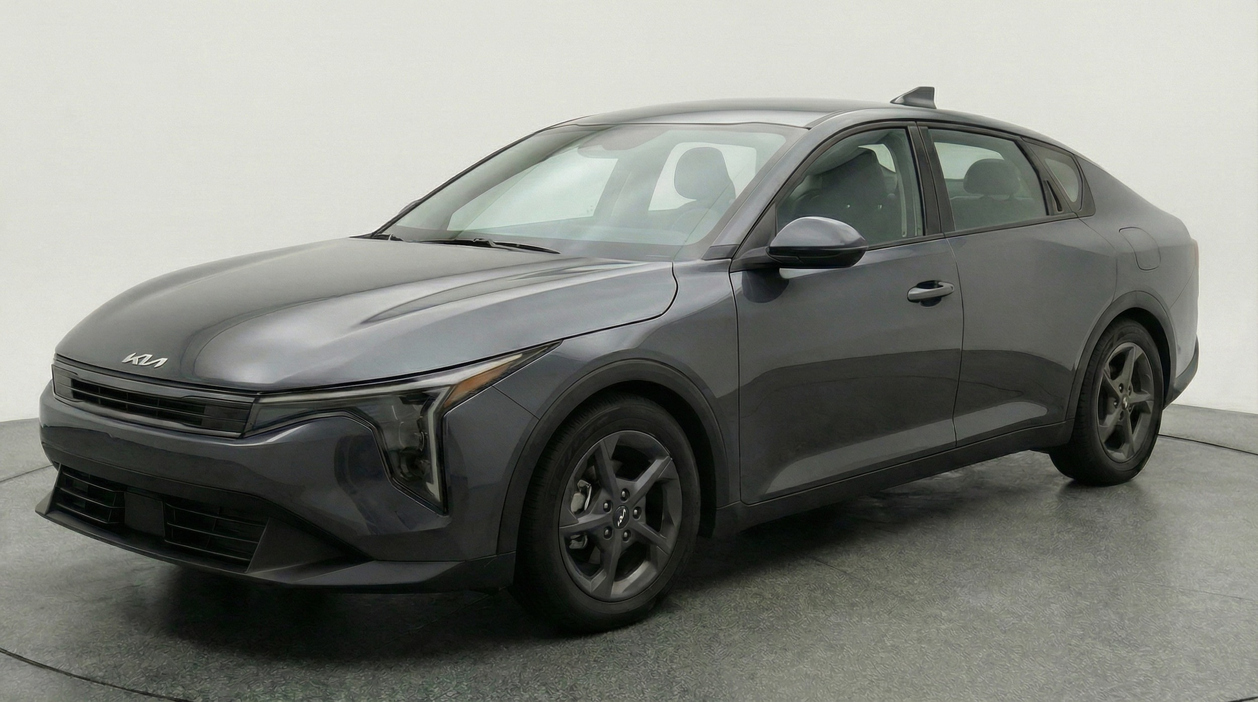 Thumbnail: 2025 Kia K4 - 3