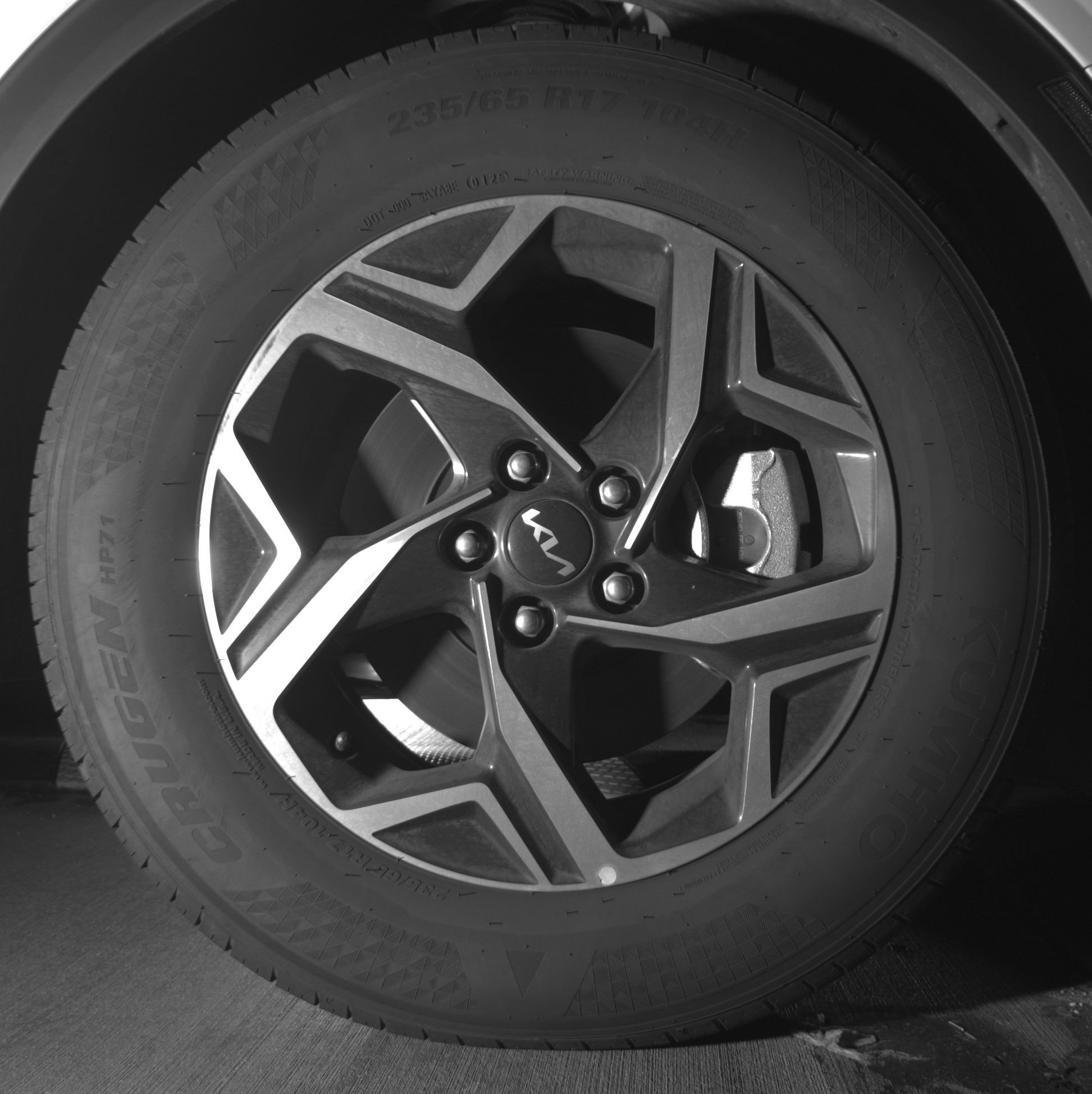 Thumbnail: 2025 Kia Sportage - 13