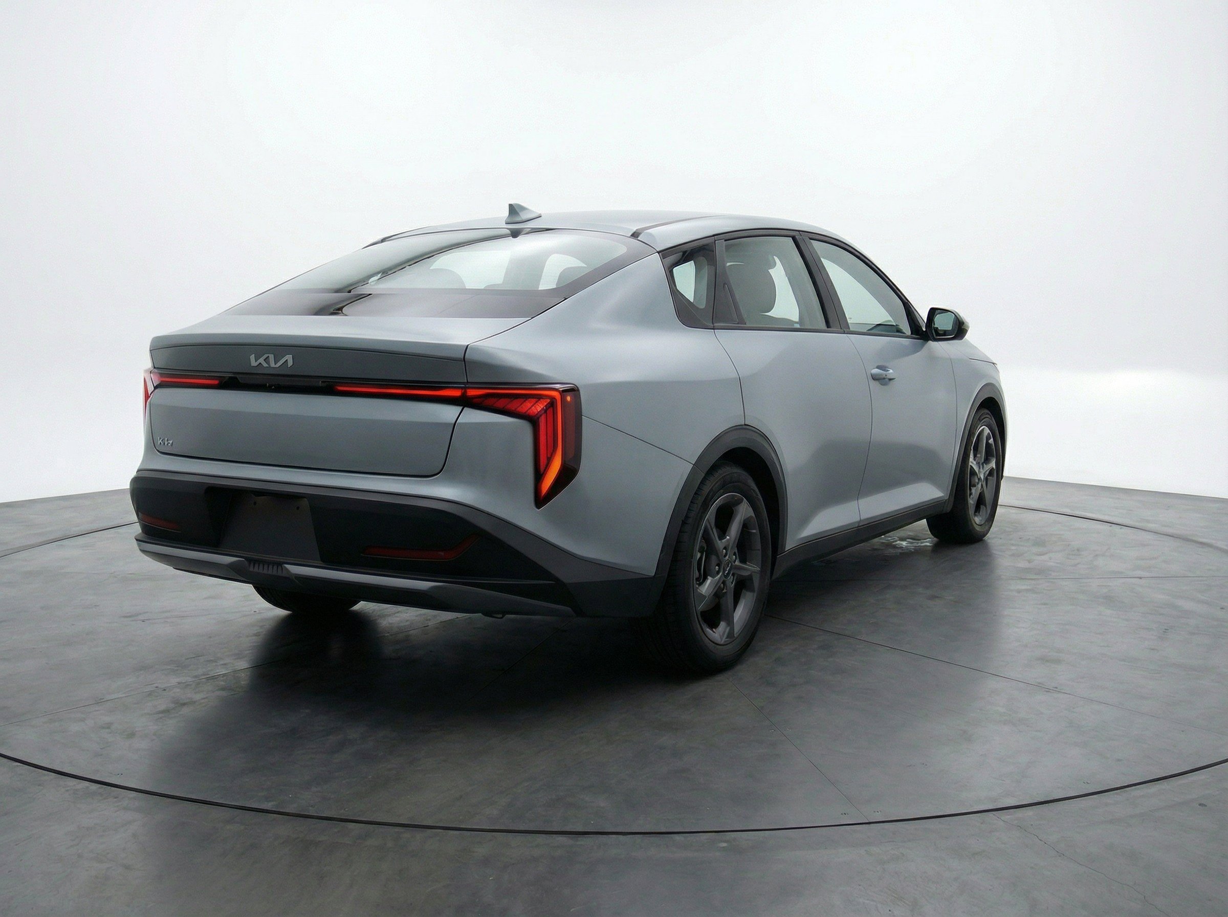 2025 Kia K4 LXS - Photo 9