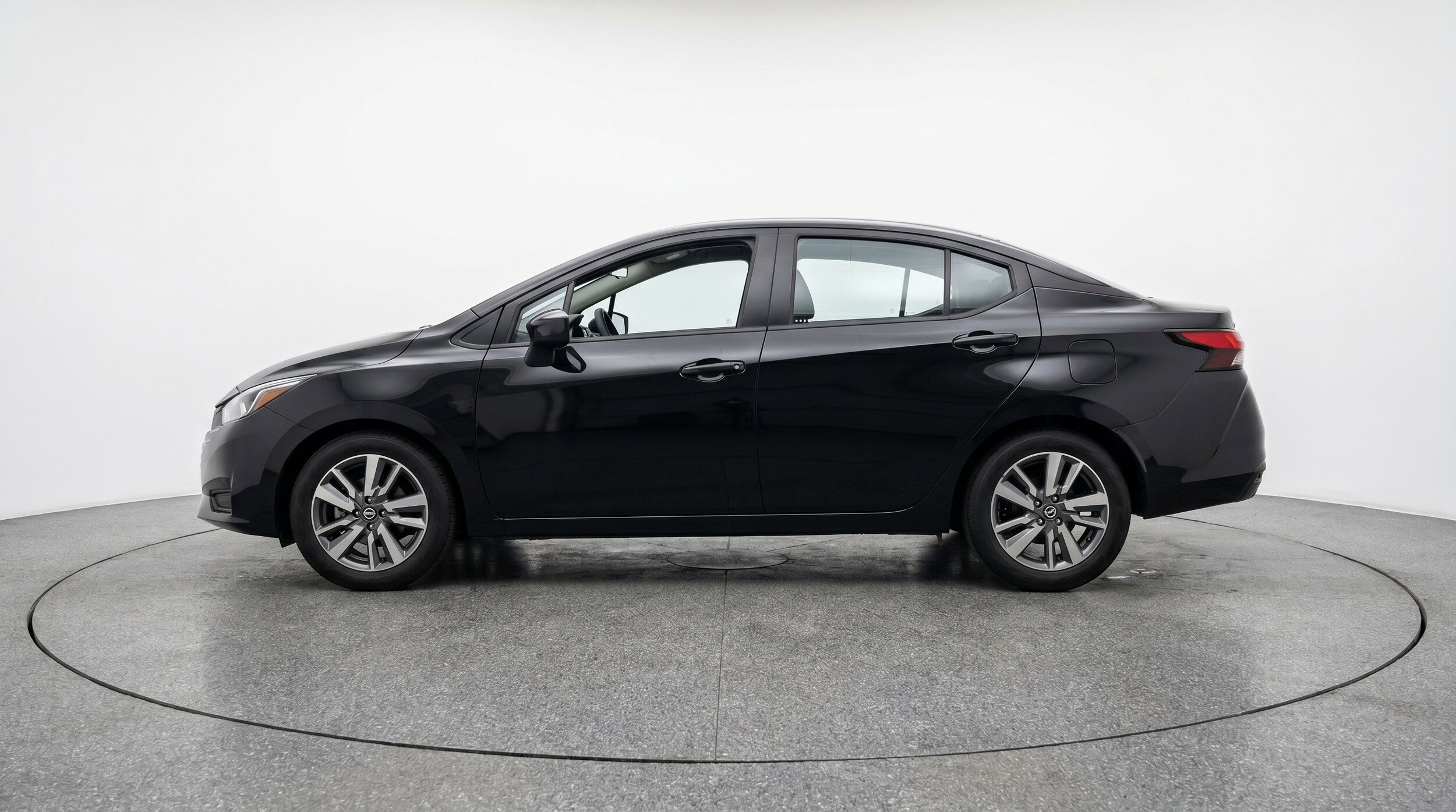 Thumbnail: 2025 Nissan Versa - 5