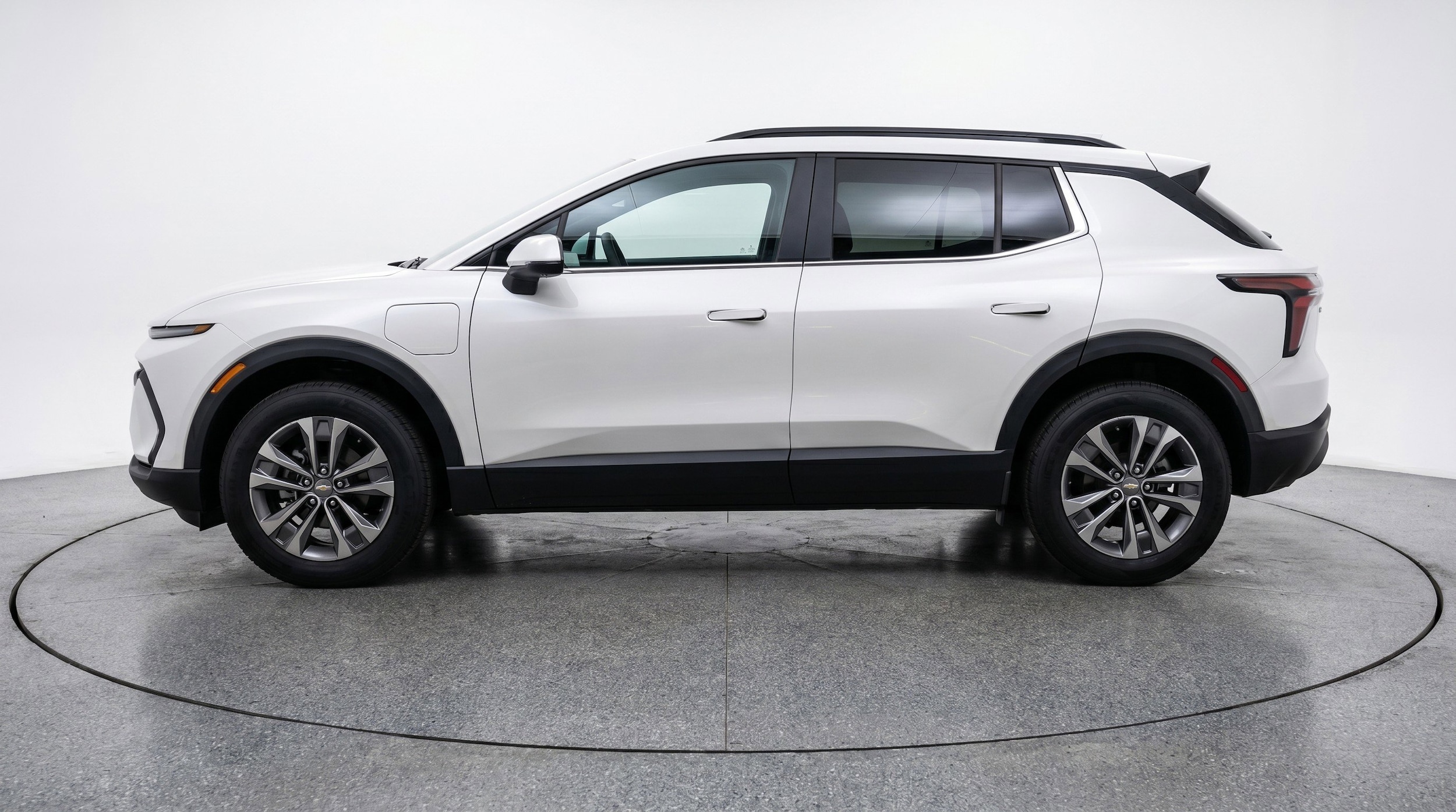 Thumbnail: 2025 Chevrolet Equinox - 5