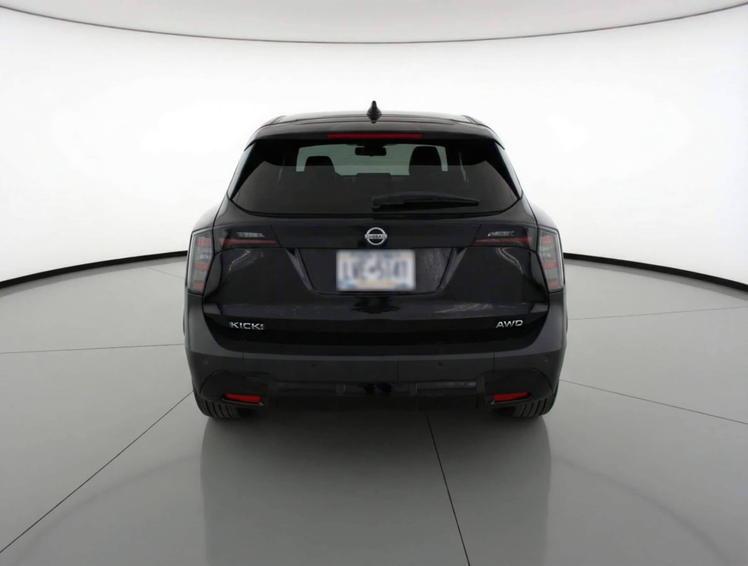 Thumbnail: 2025 Nissan Kicks - 6