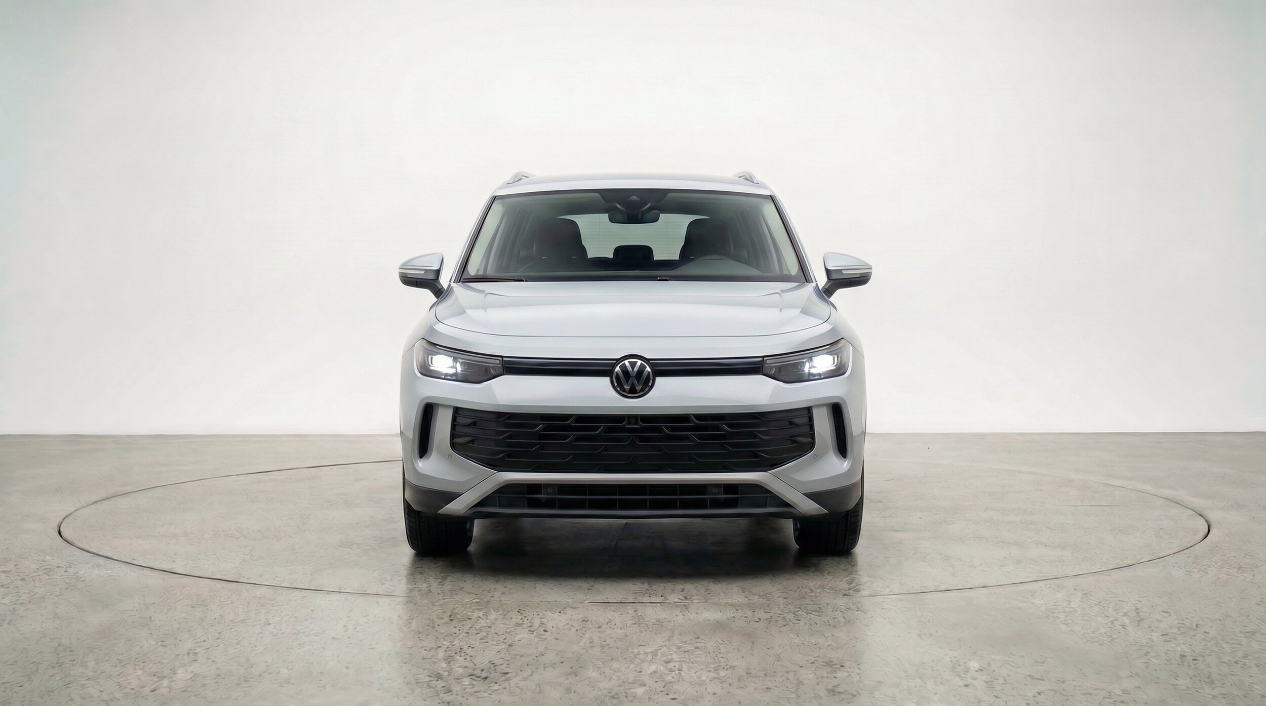 Thumbnail: 2026 Volkswagen Tiguan - 2