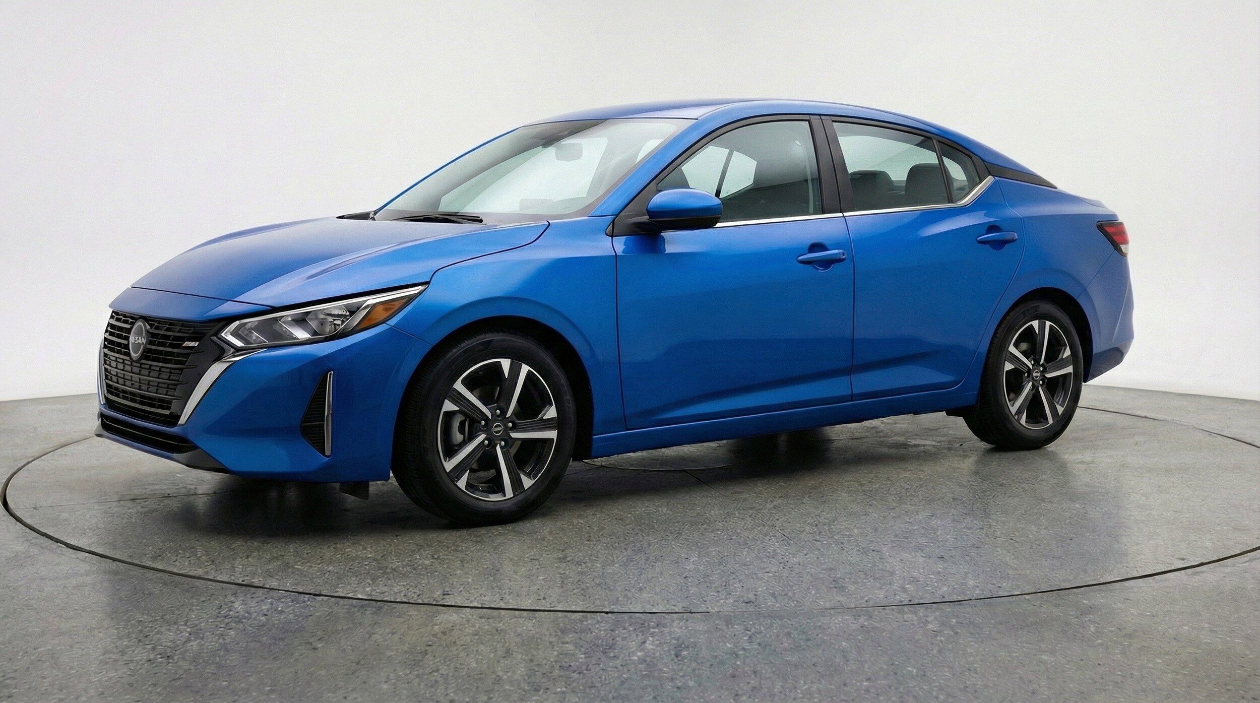 Thumbnail: 2025 Nissan Sentra - 3