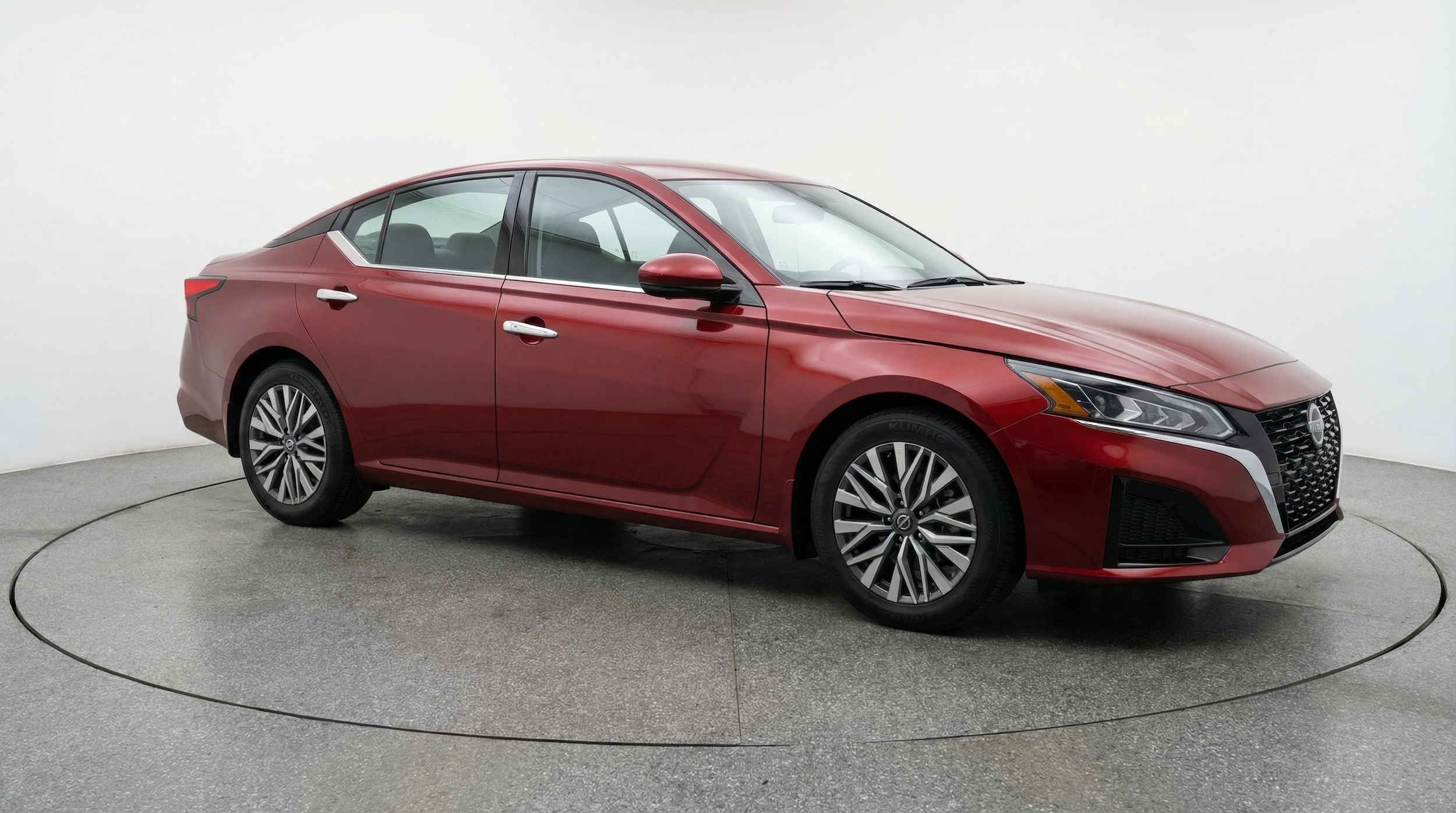 Thumbnail: 2025 Nissan Altima - 1