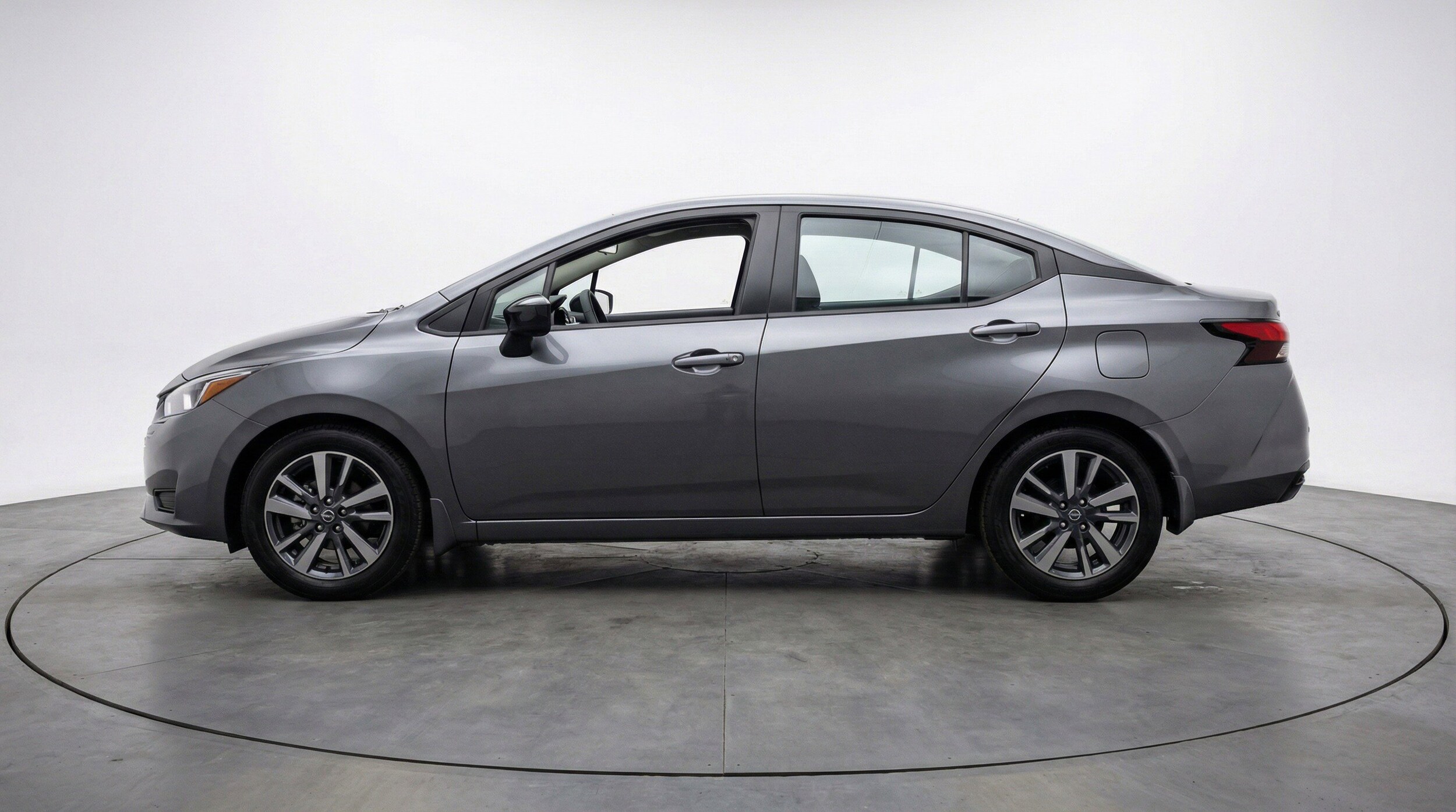 Thumbnail: 2025 Nissan Versa - 5
