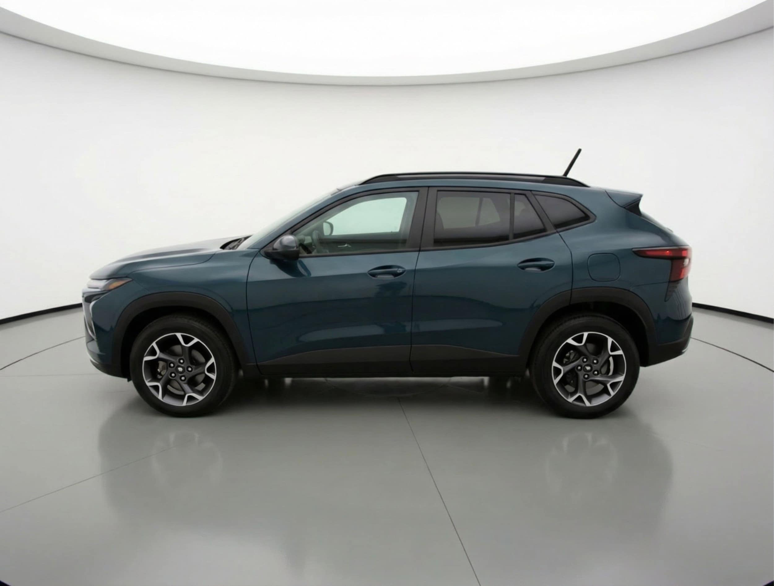 Thumbnail: 2025 Chevrolet Trax - 5