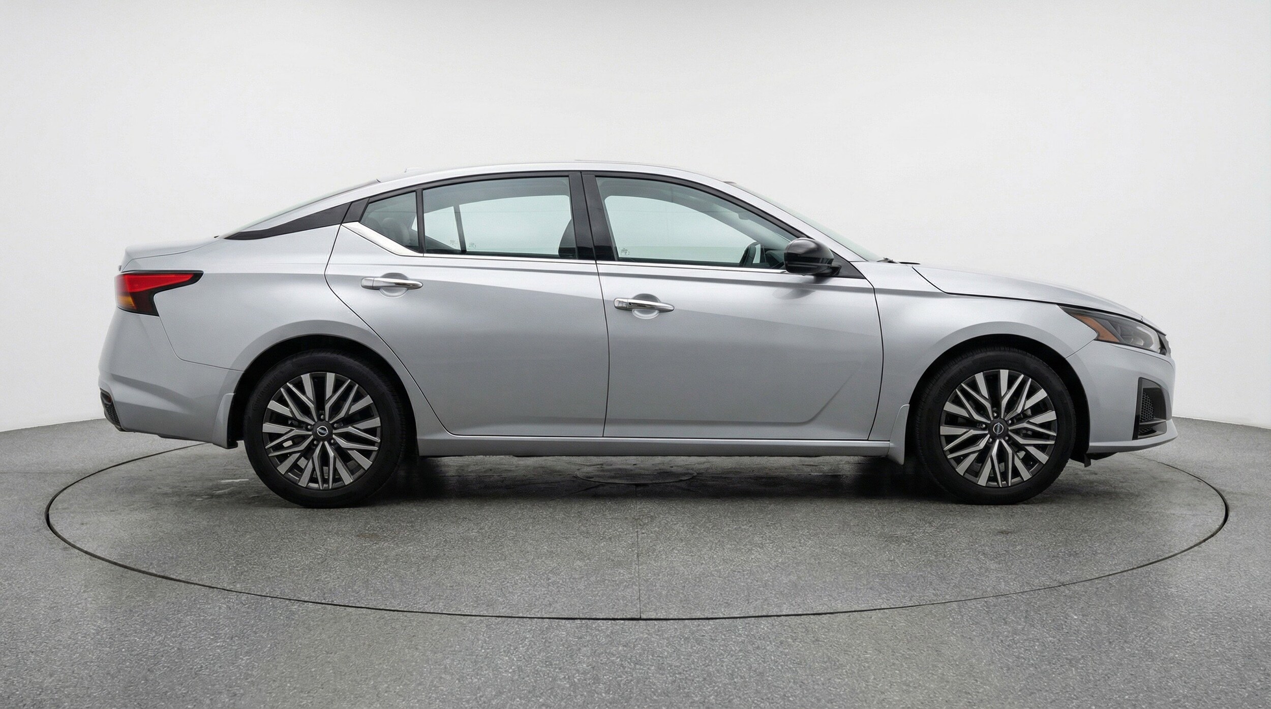 Thumbnail: 2025 Nissan Altima - 11