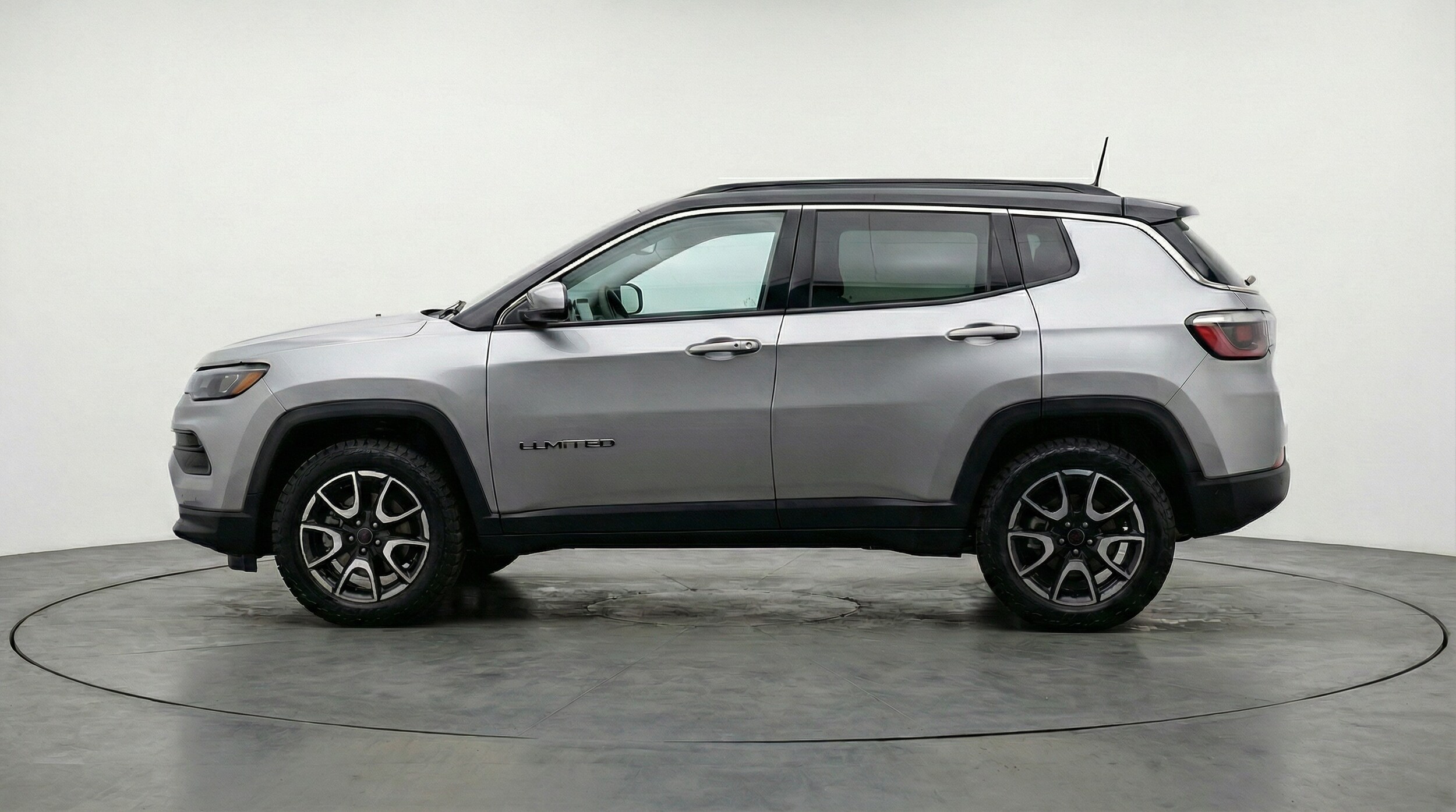 Thumbnail: 2025 Jeep Compass - 4