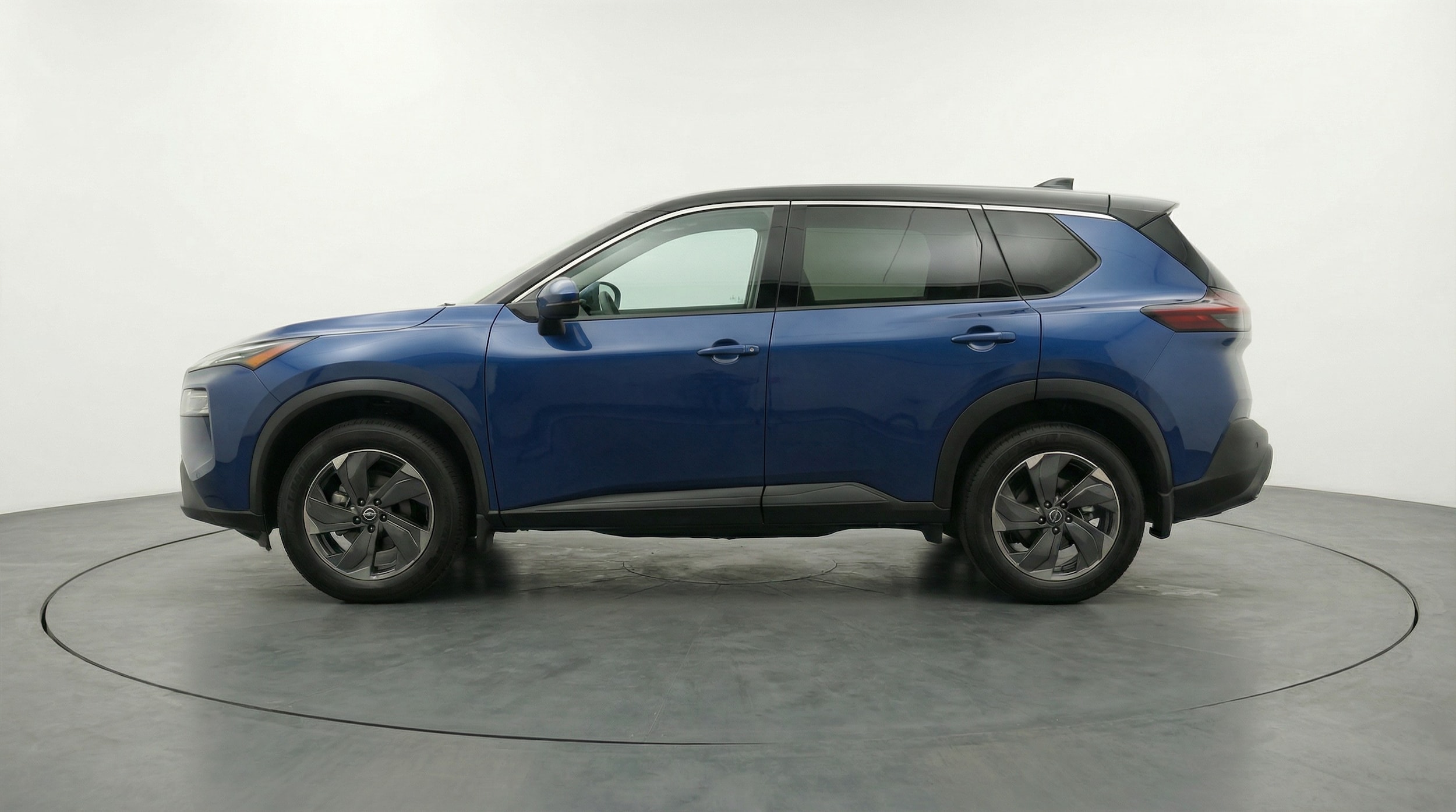 Thumbnail: 2025 Nissan Rogue - 4