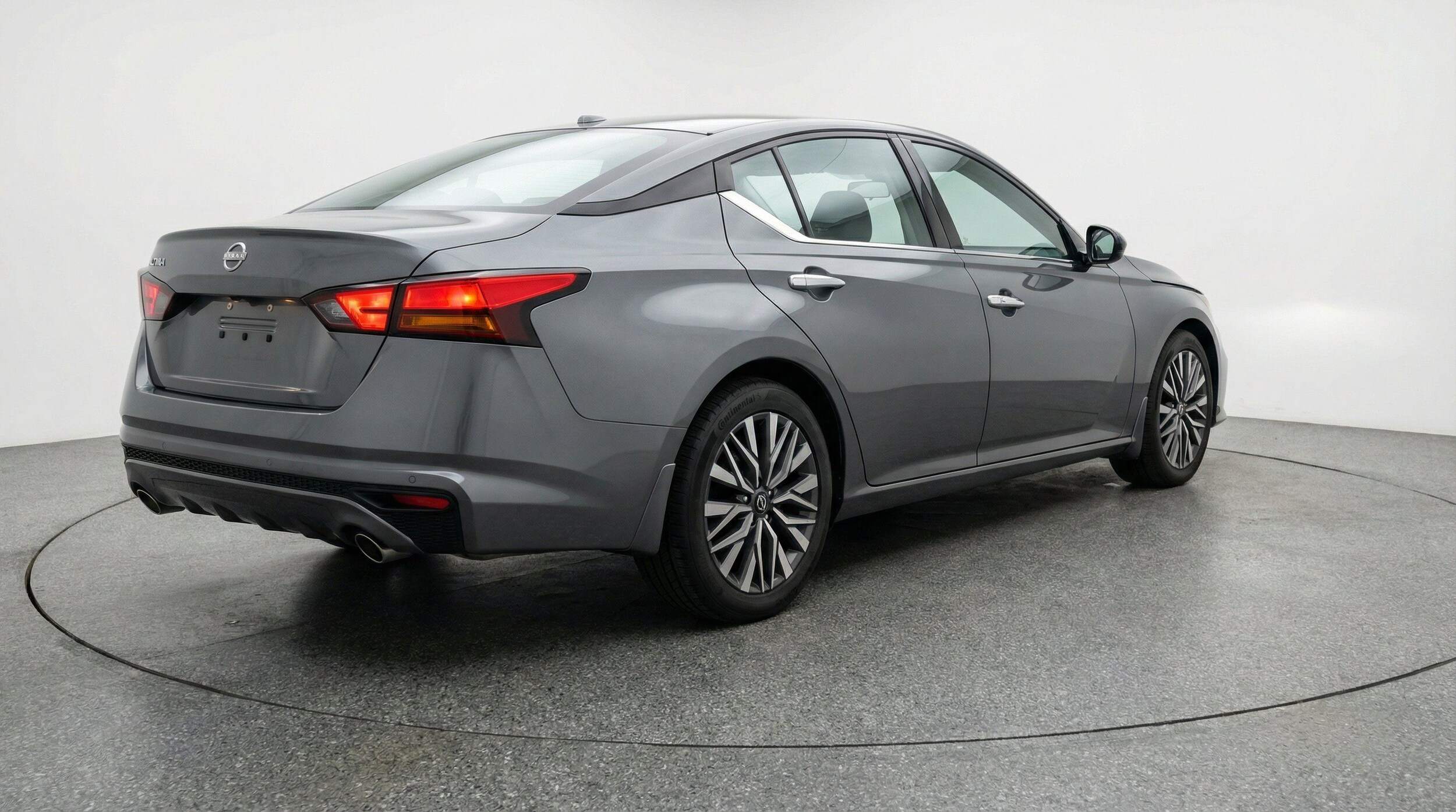 Thumbnail: 2025 Nissan Altima - 9