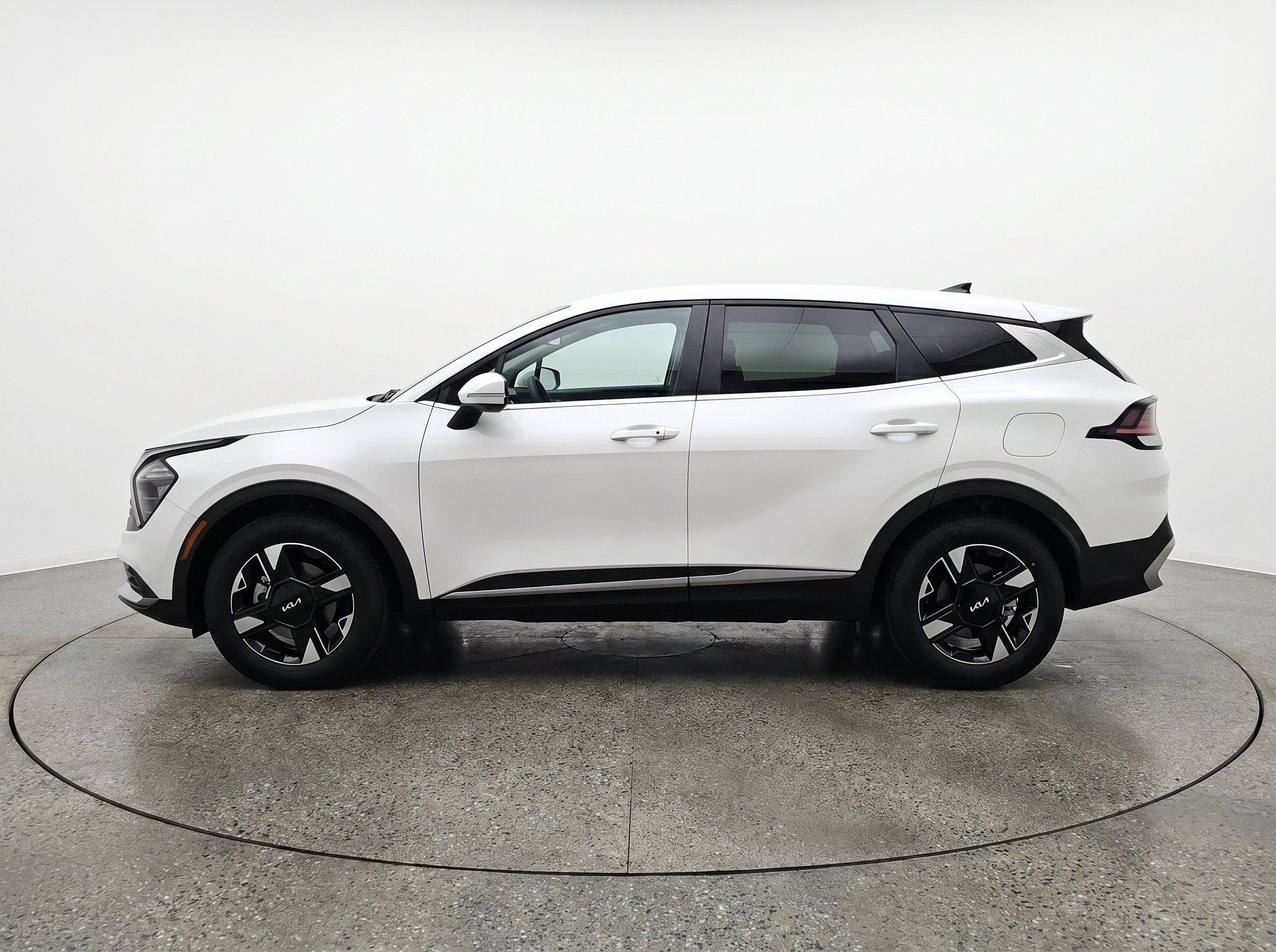 Thumbnail: 2026 Kia Sportage - 5