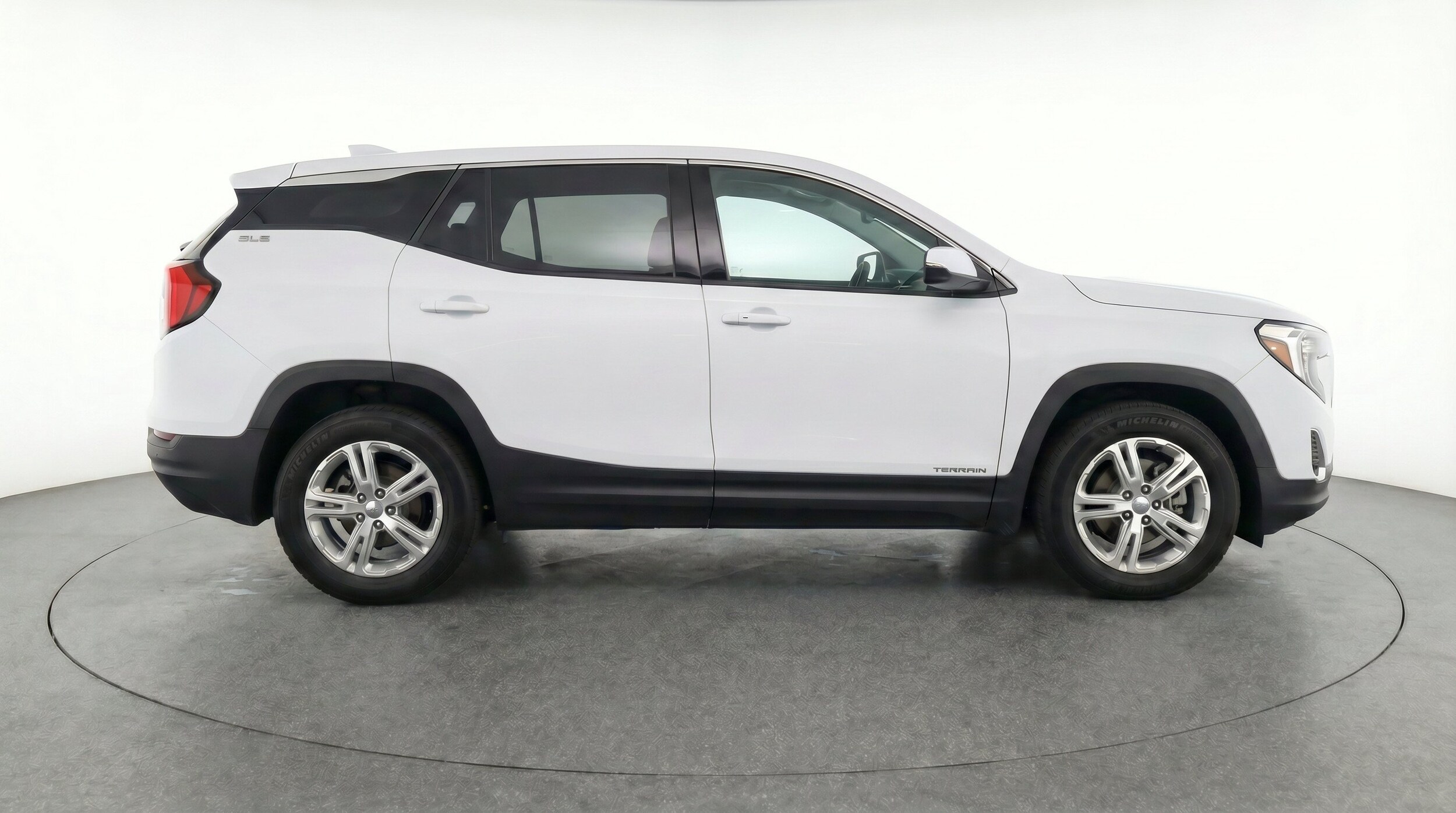 Thumbnail: 2024 GMC Terrain - 11