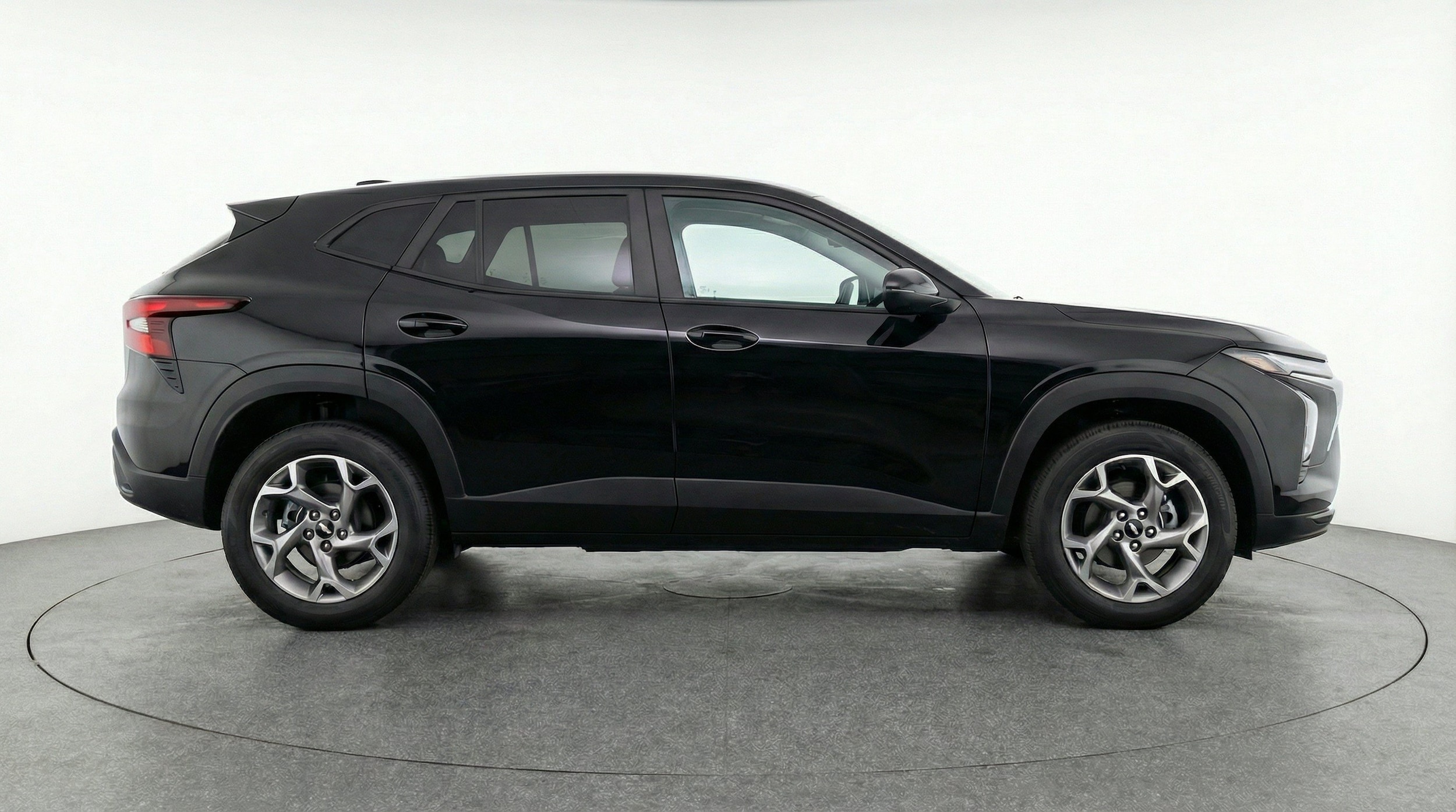 Thumbnail: 2025 Chevrolet Trax - 11