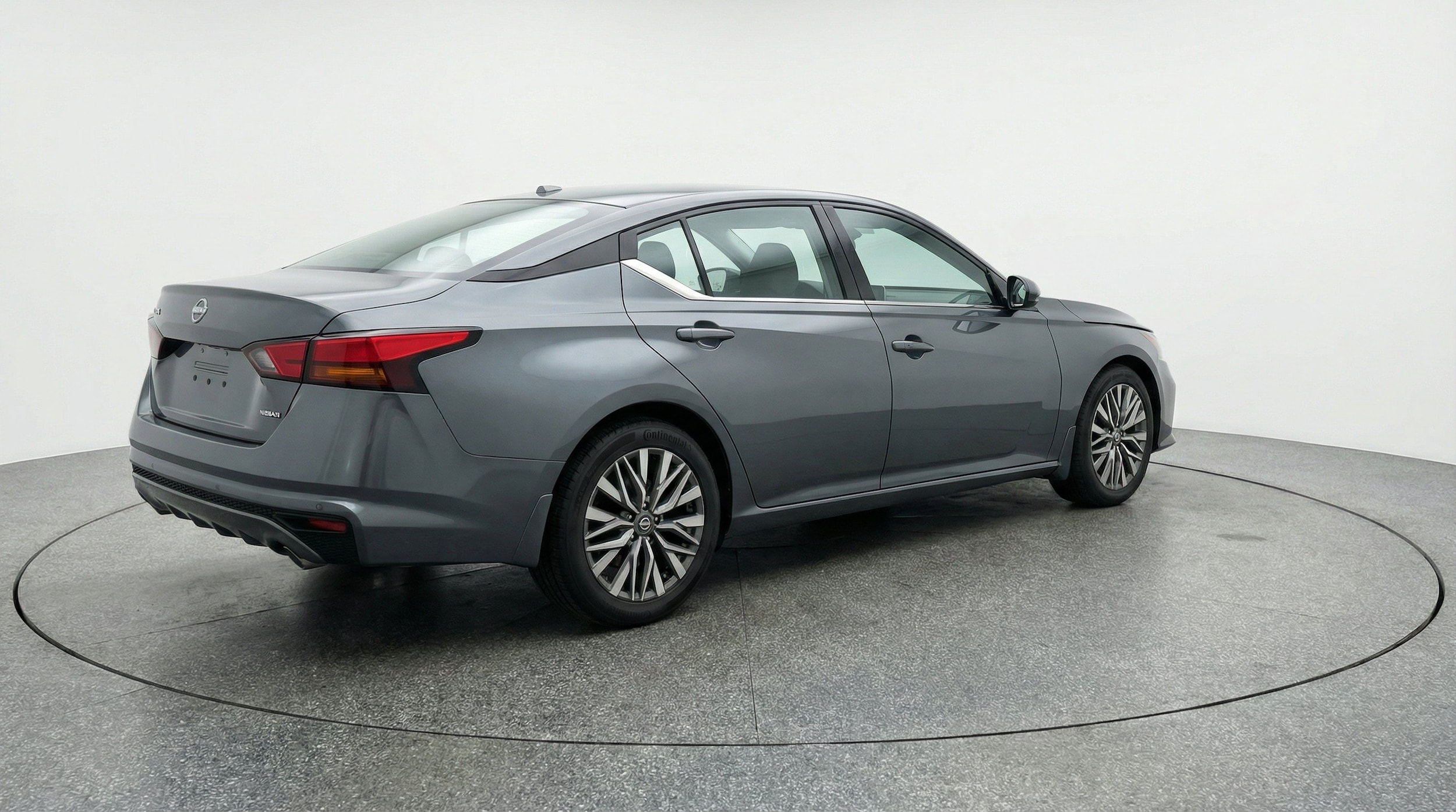 Thumbnail: 2025 Nissan Altima - 9