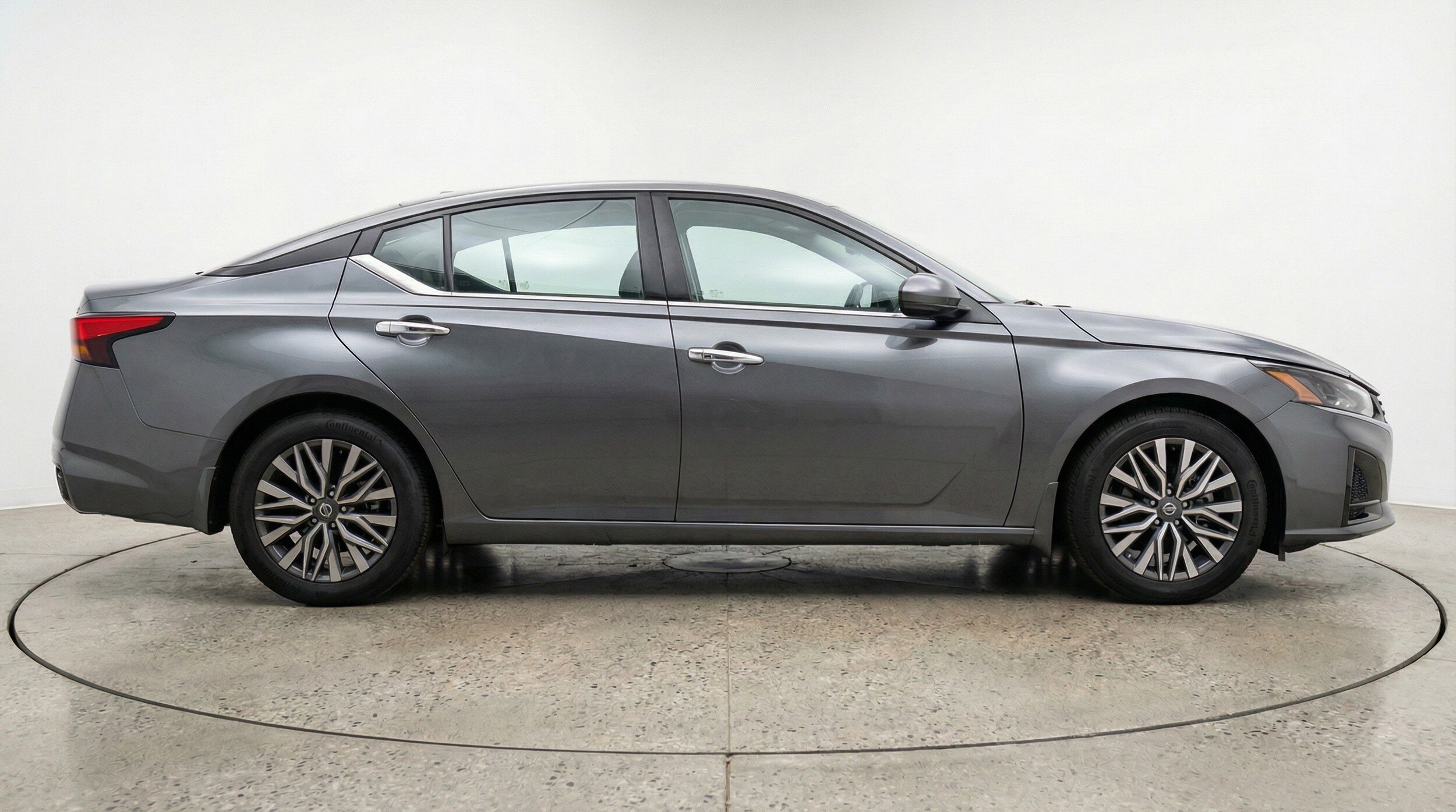 Thumbnail: 2025 Nissan Altima - 11
