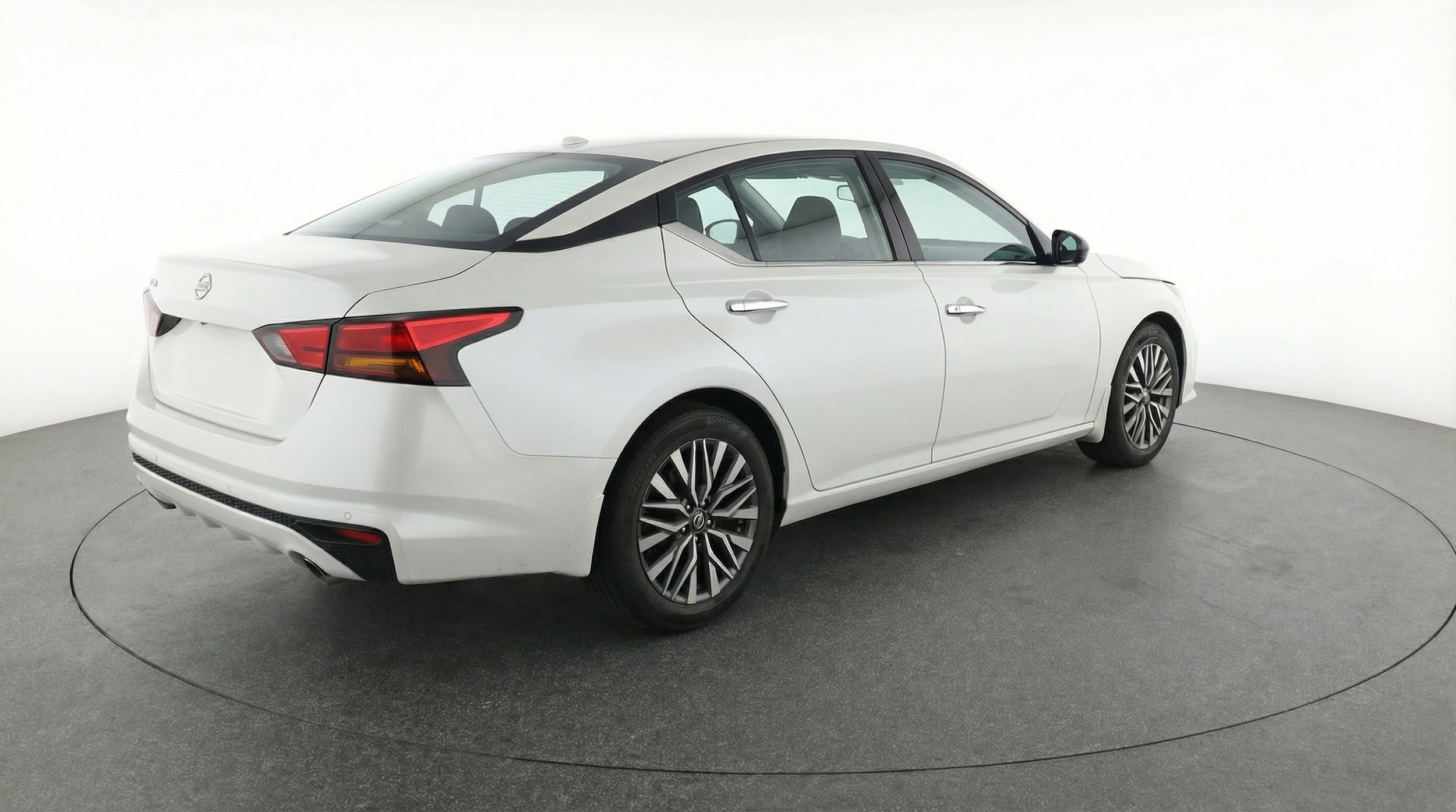 Thumbnail: 2025 Nissan Altima - 7