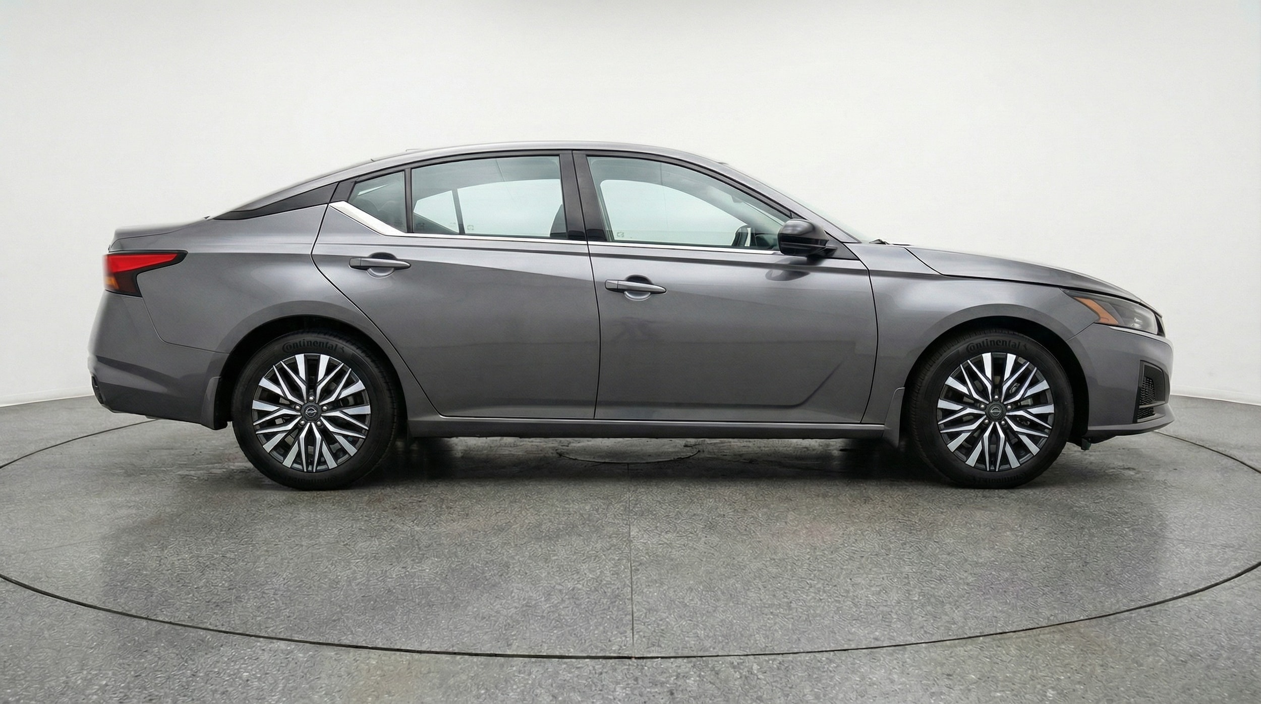 Thumbnail: 2025 Nissan Altima - 8