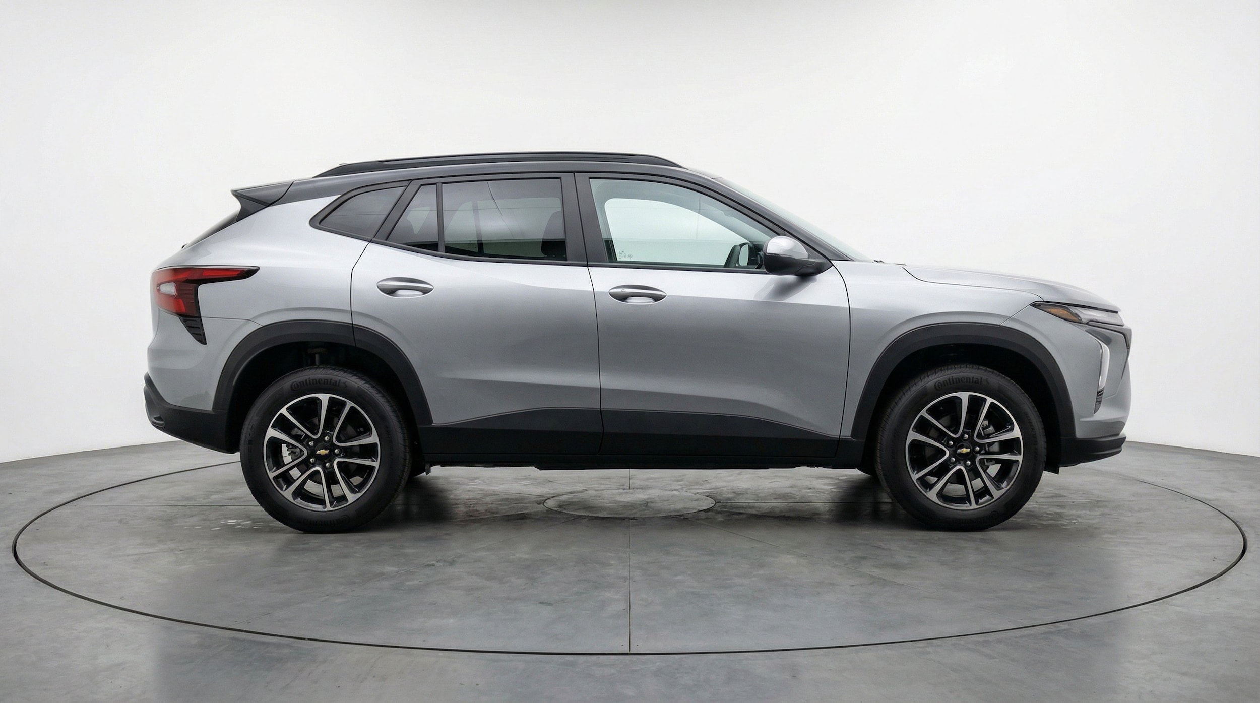 Thumbnail: 2025 Chevrolet TrailBlazer - 10