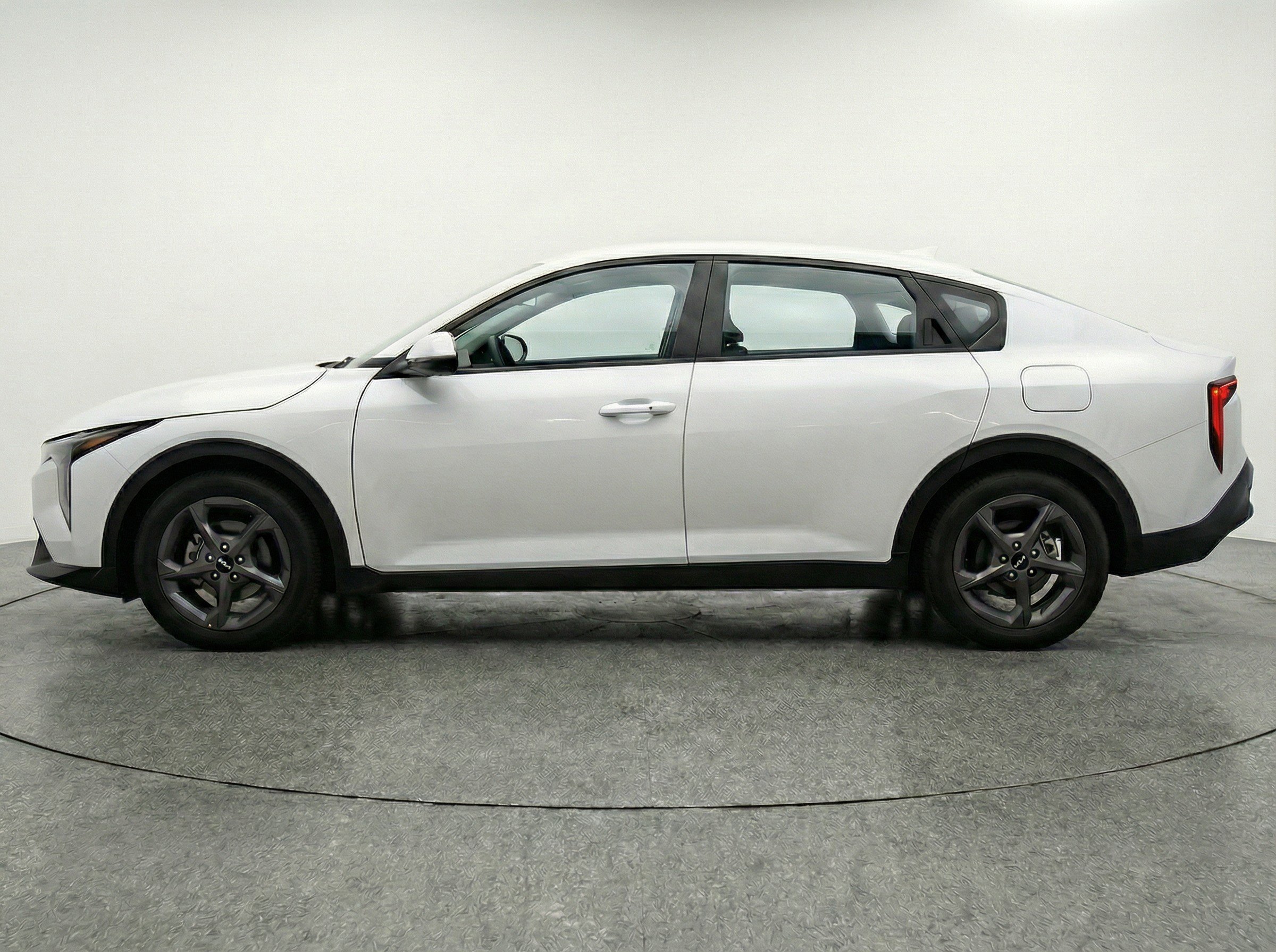 Thumbnail: 2025 Kia K4 - 5