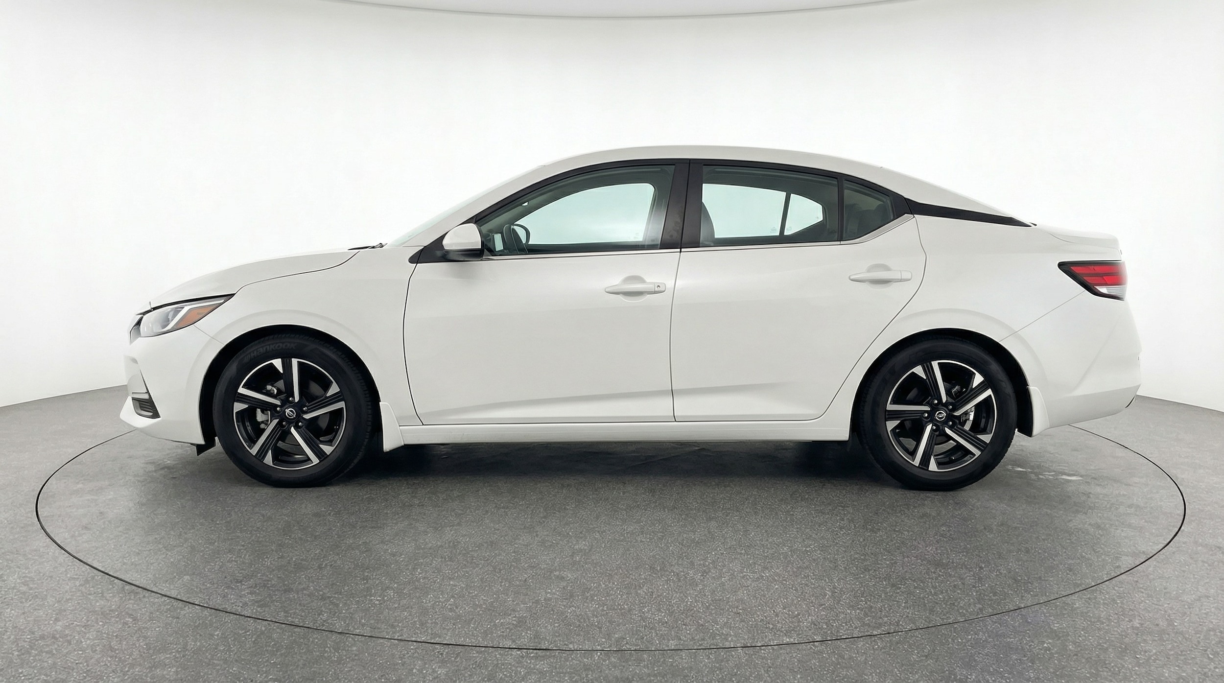 Thumbnail: 2025 Nissan Sentra - 4