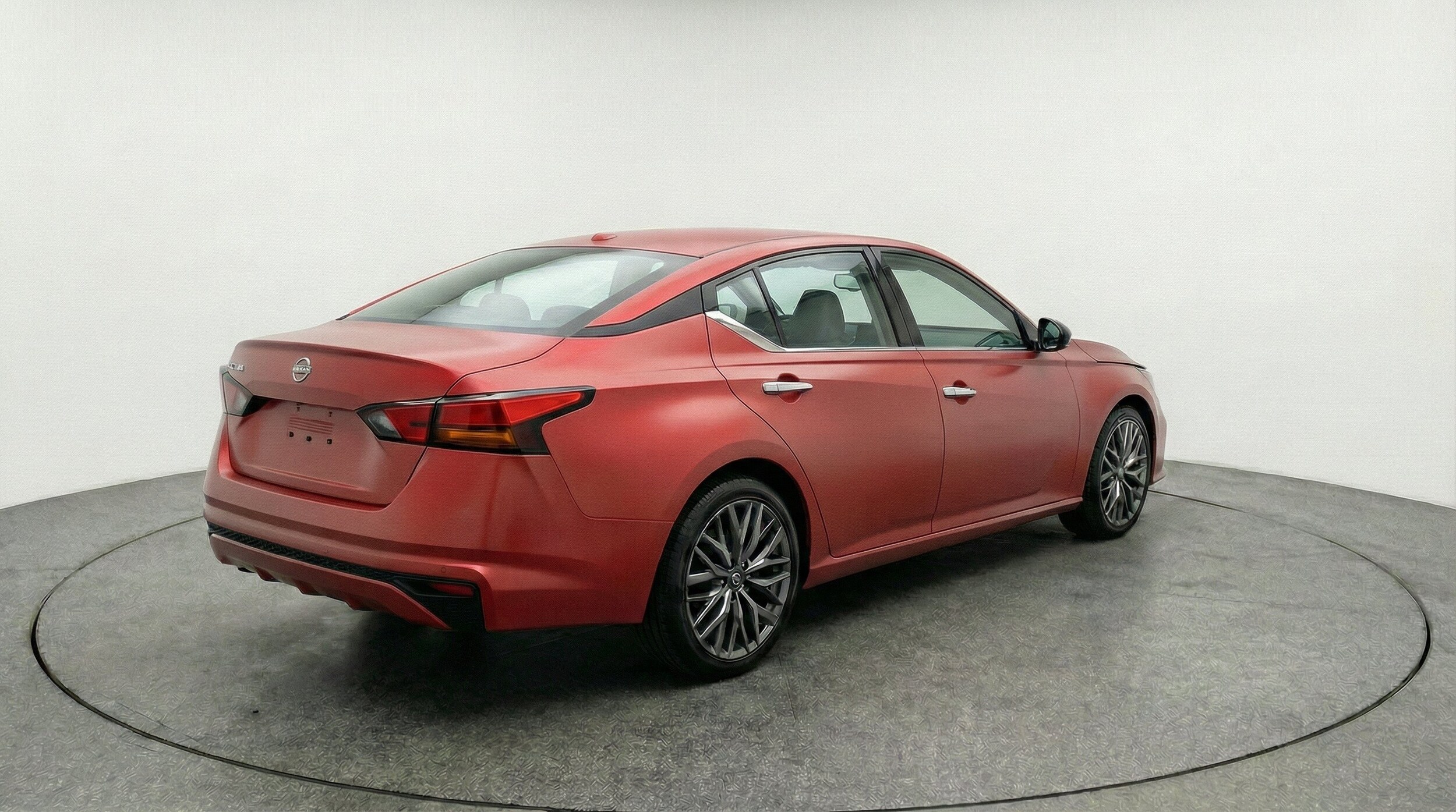 Thumbnail: 2025 Nissan Altima - 9