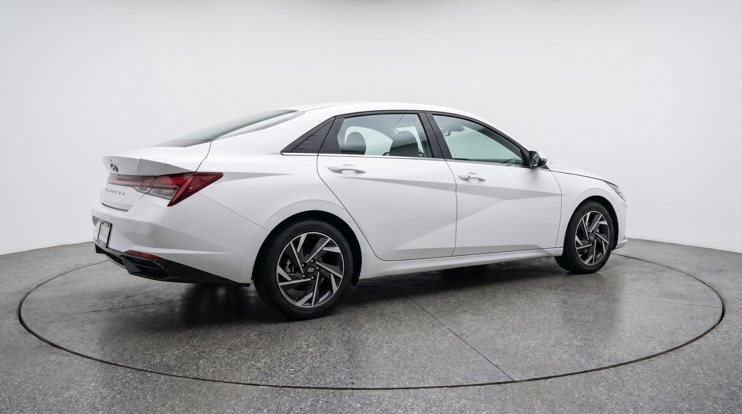 Thumbnail: 2025 Hyundai Elantra - 9