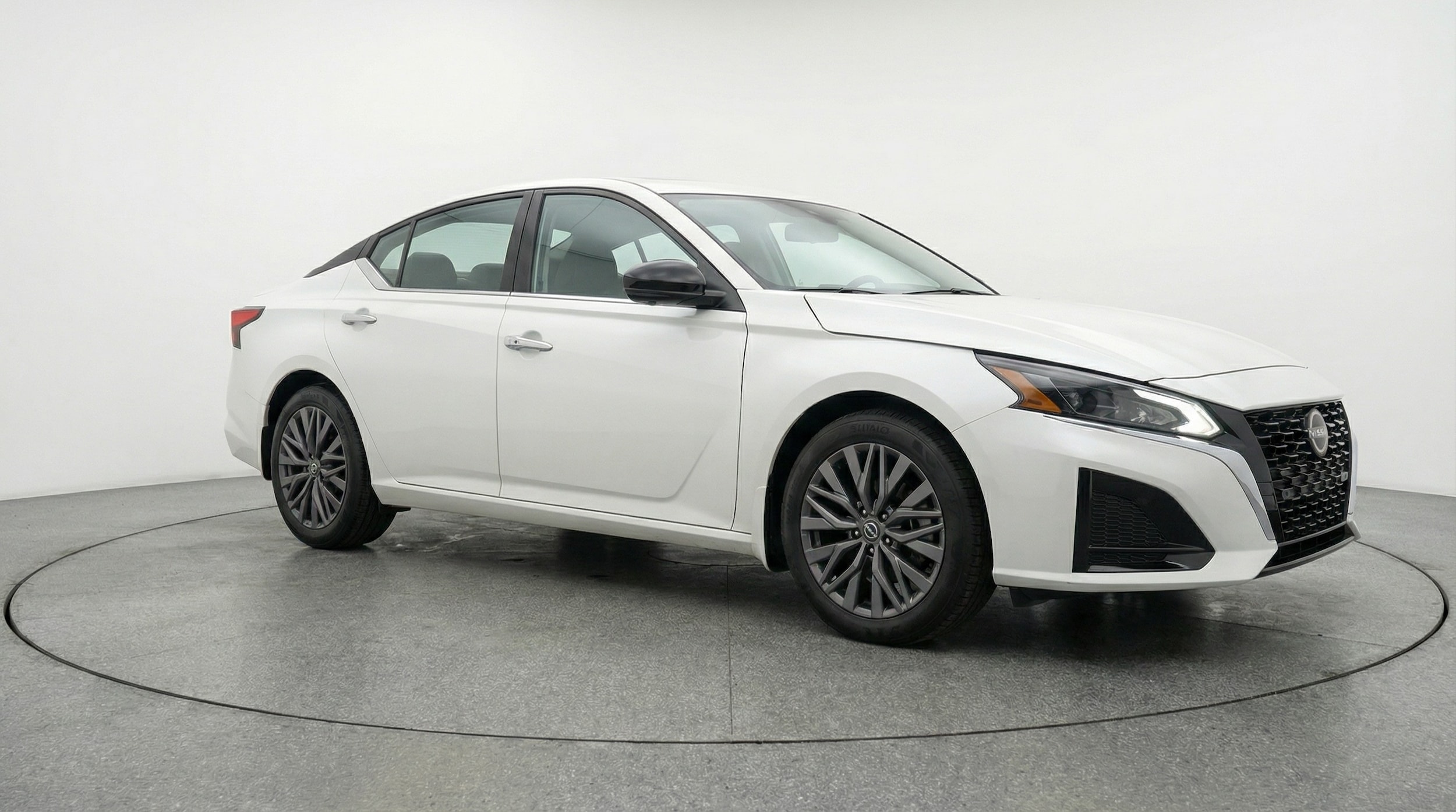 Thumbnail: 2025 Nissan Altima - 1