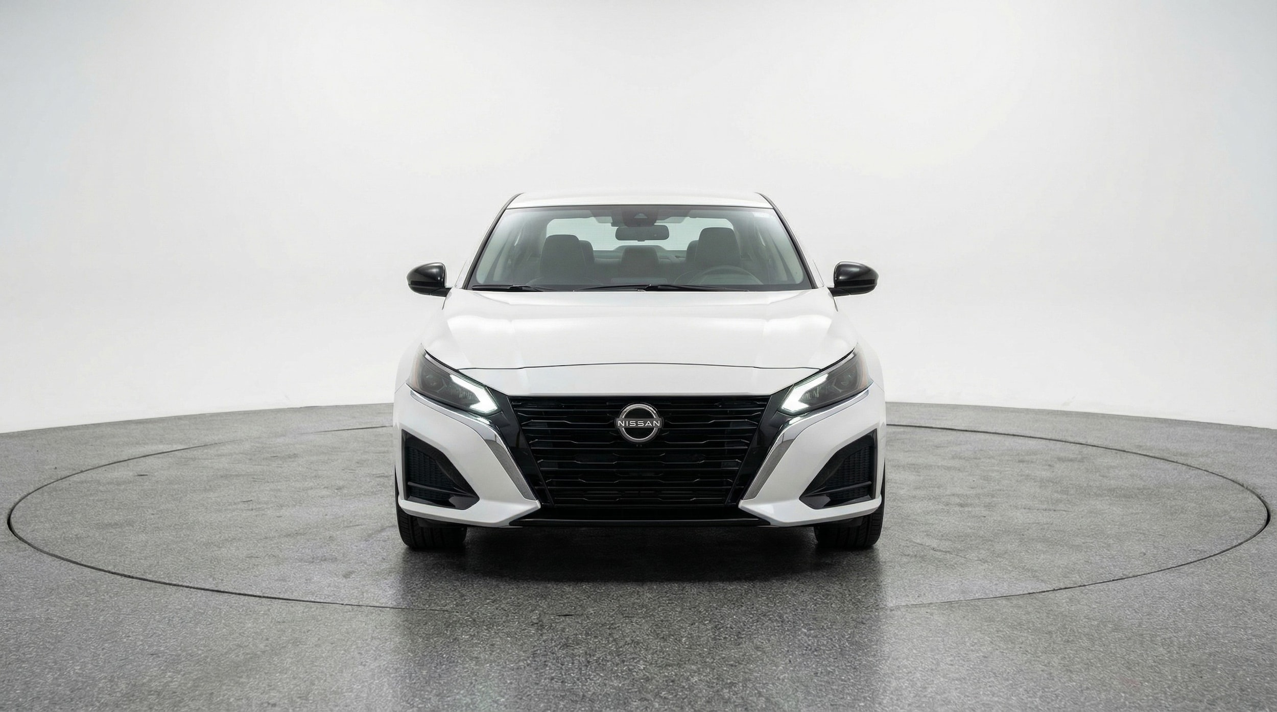 Thumbnail: 2025 Nissan Altima - 2