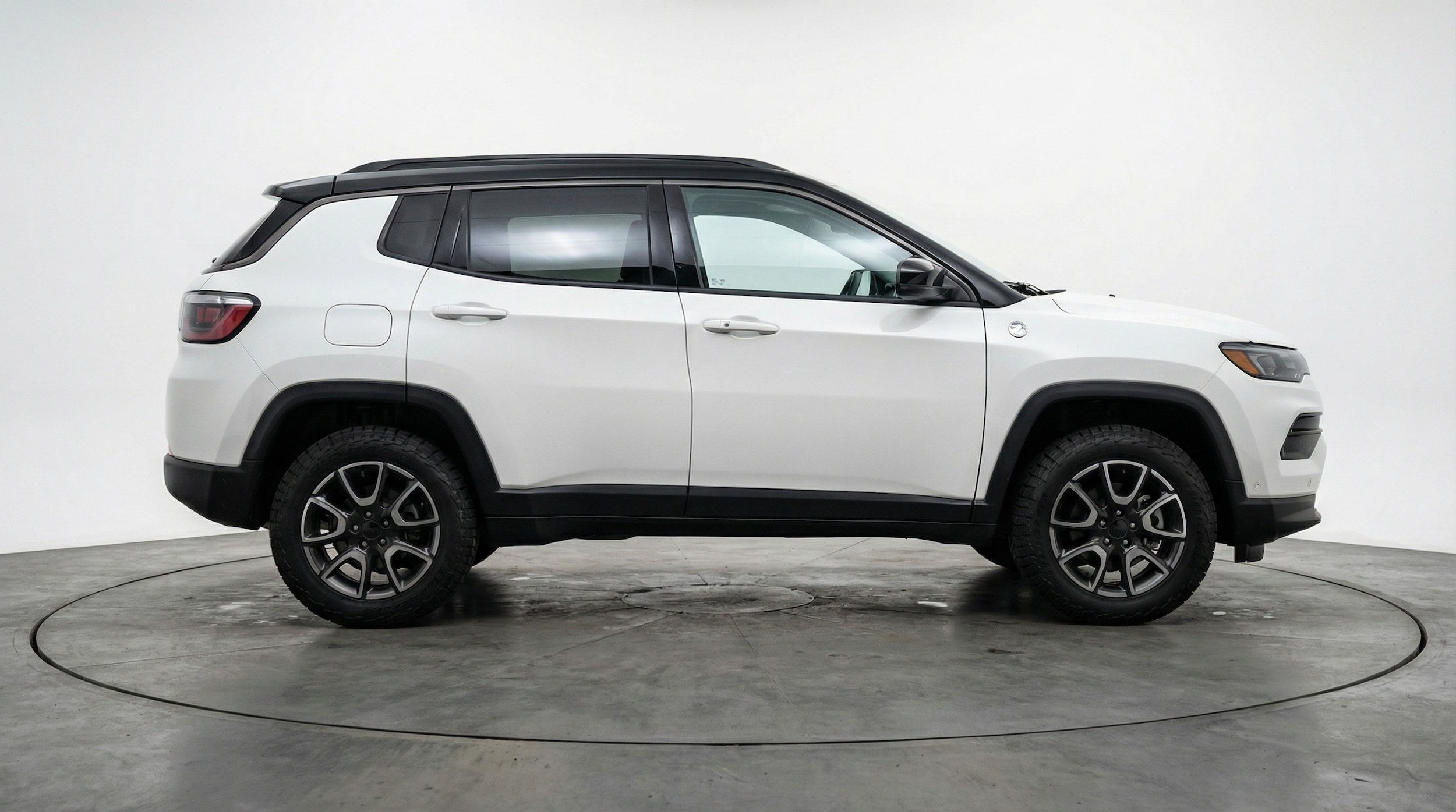 Thumbnail: 2025 Jeep Compass - 8