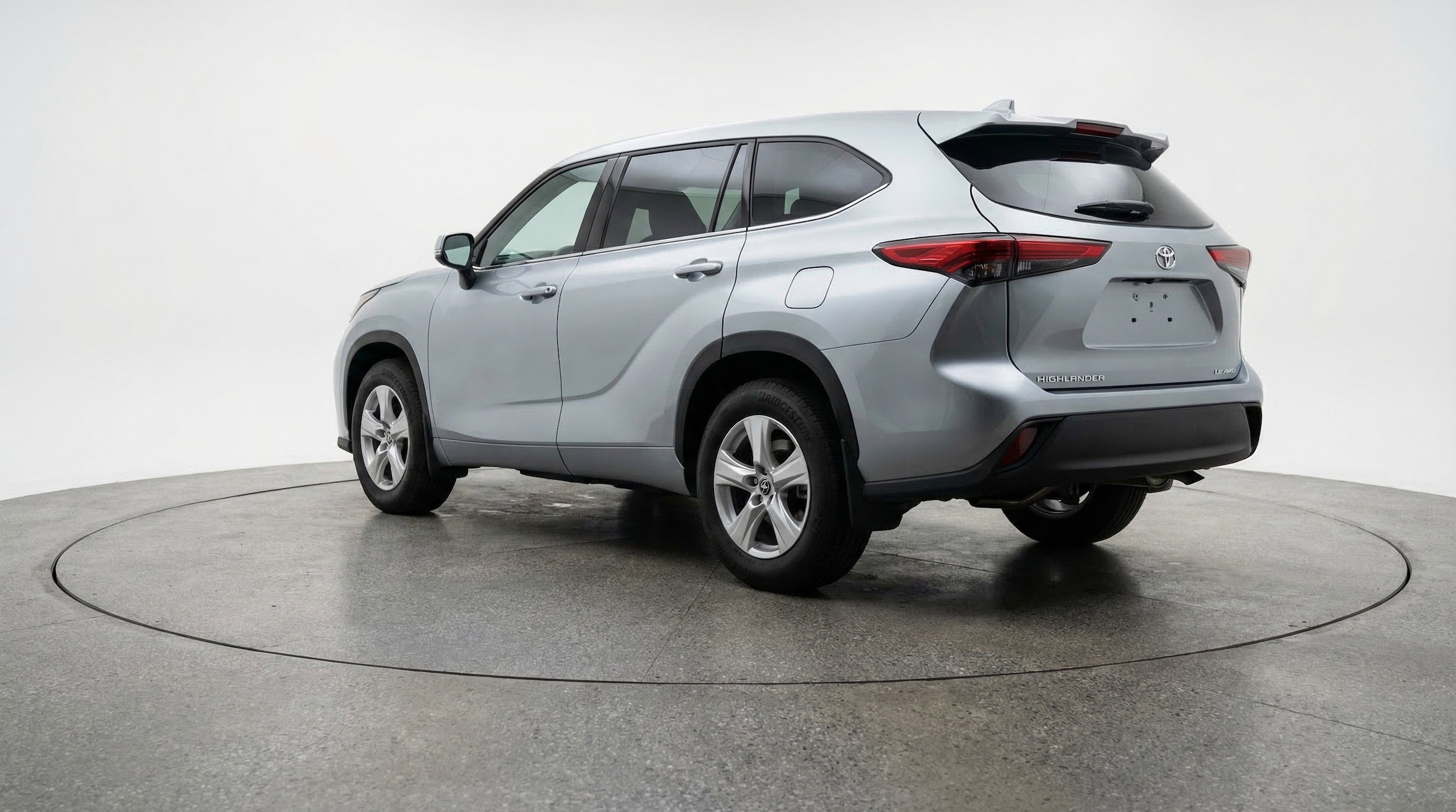 Thumbnail: 2025 Toyota Highlander - 6