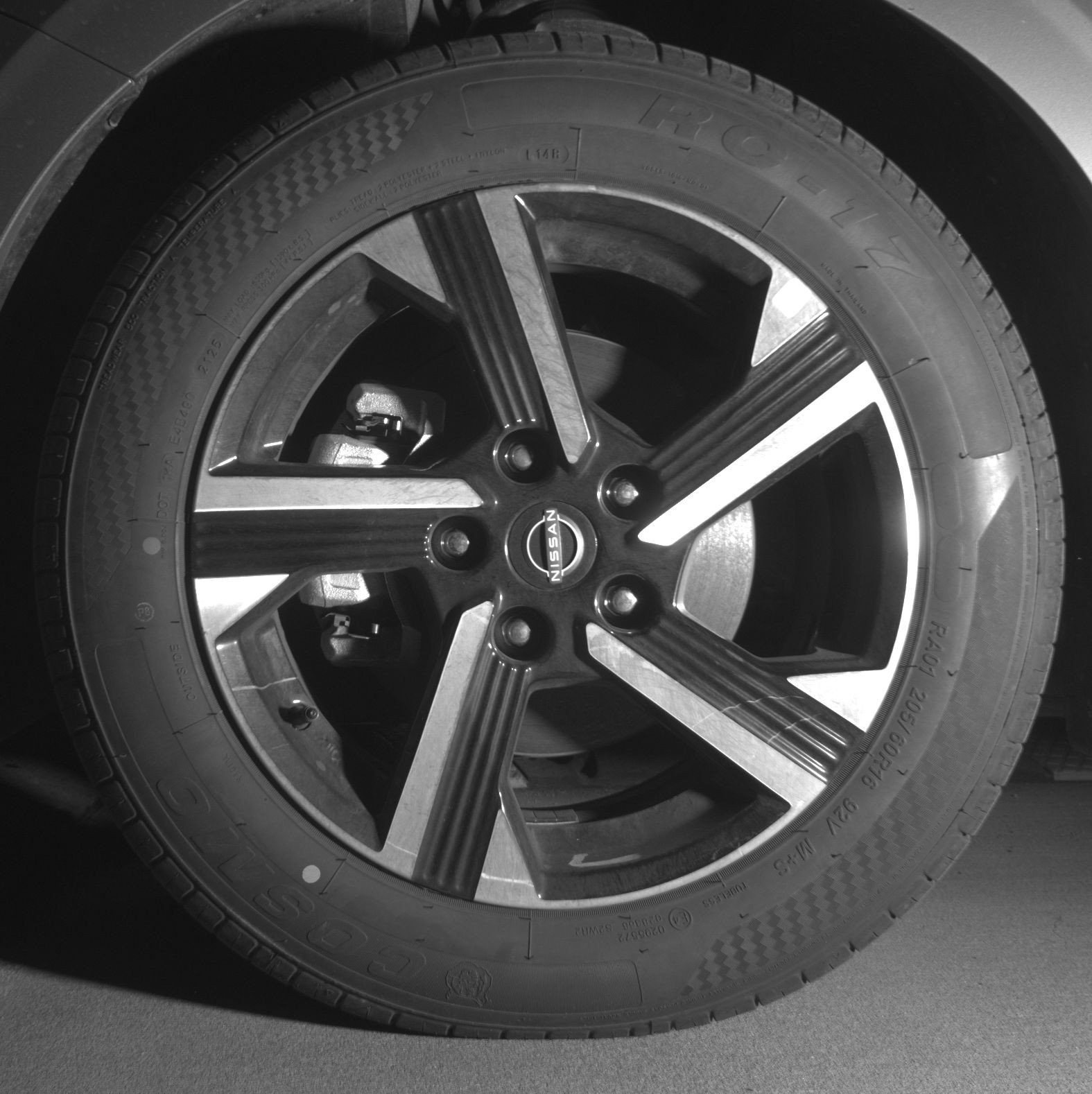 Thumbnail: 2025 Nissan Sentra - 12