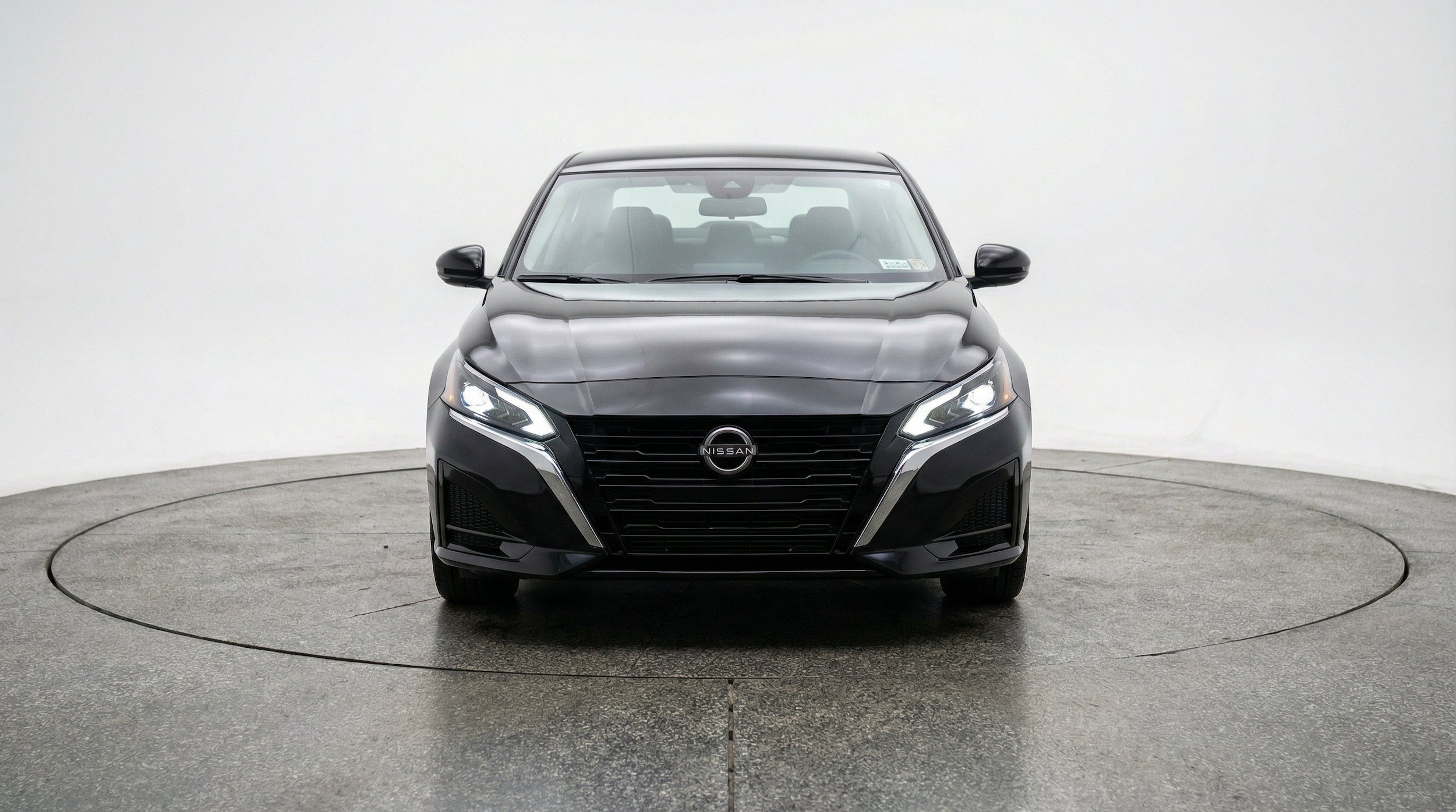 Thumbnail: 2025 Nissan Altima - 2