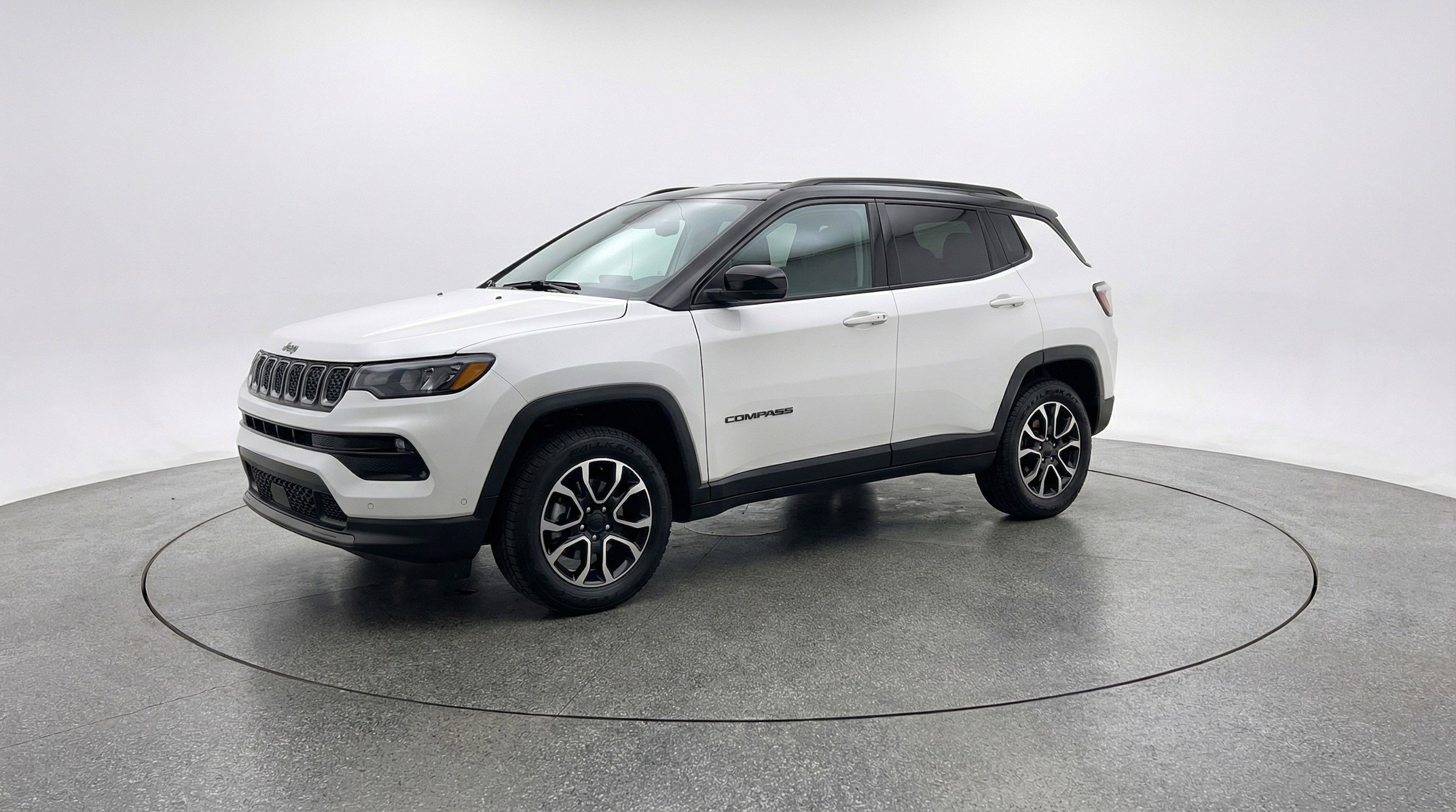 Thumbnail: 2025 Jeep Compass - 3