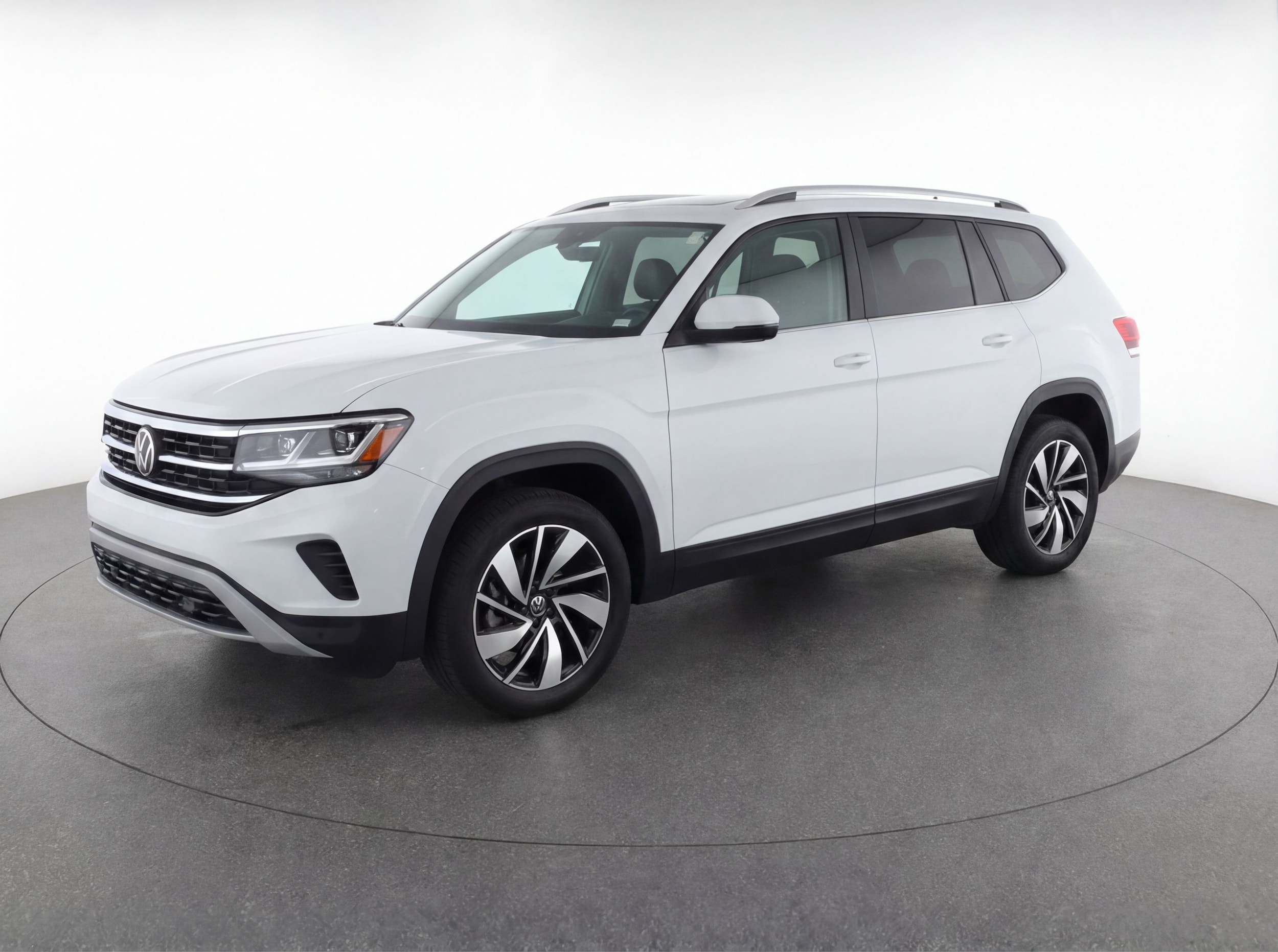 Thumbnail: 2025 Volkswagen Atlas - 3