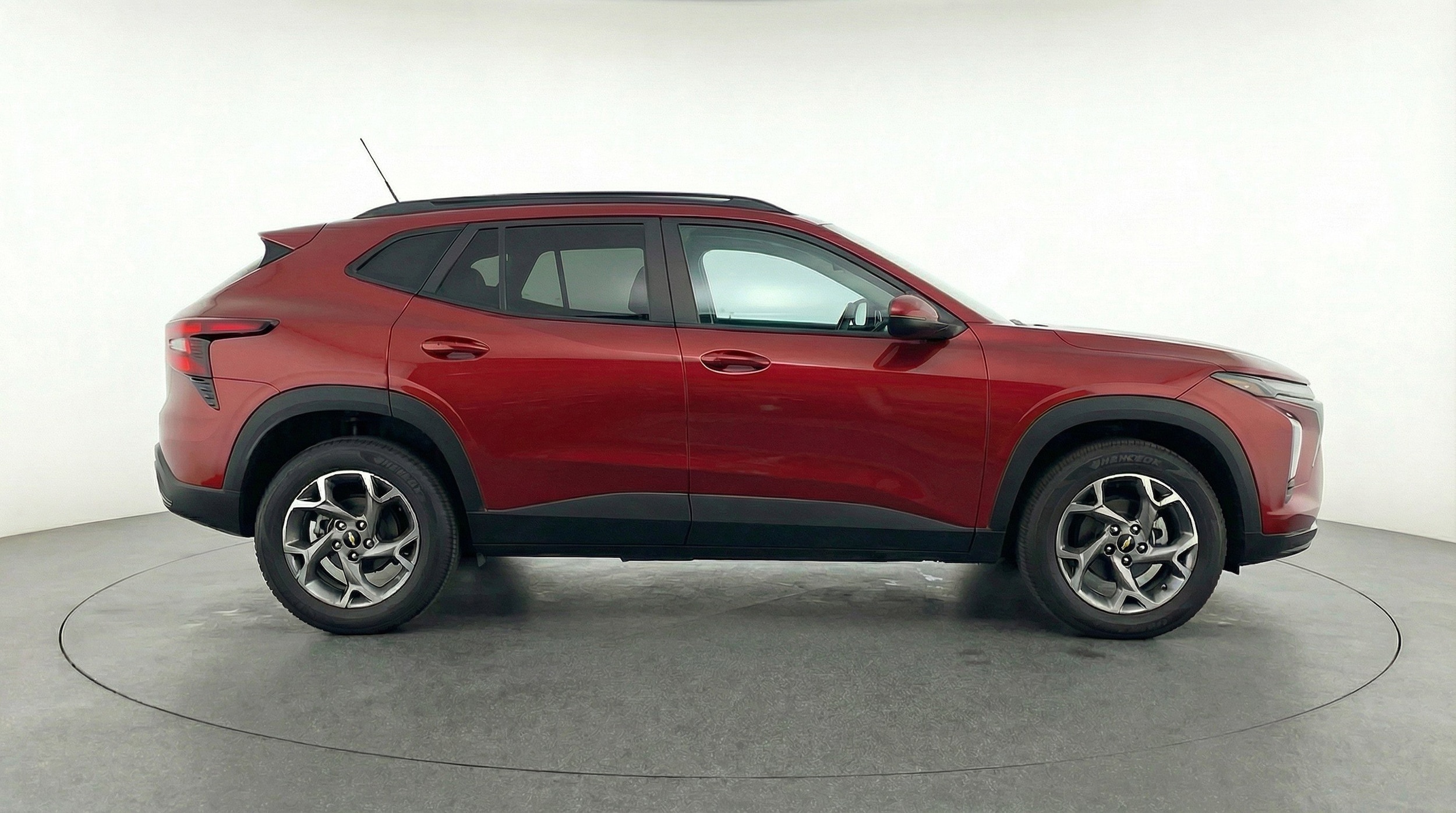 Thumbnail: 2025 Chevrolet Trax - 11