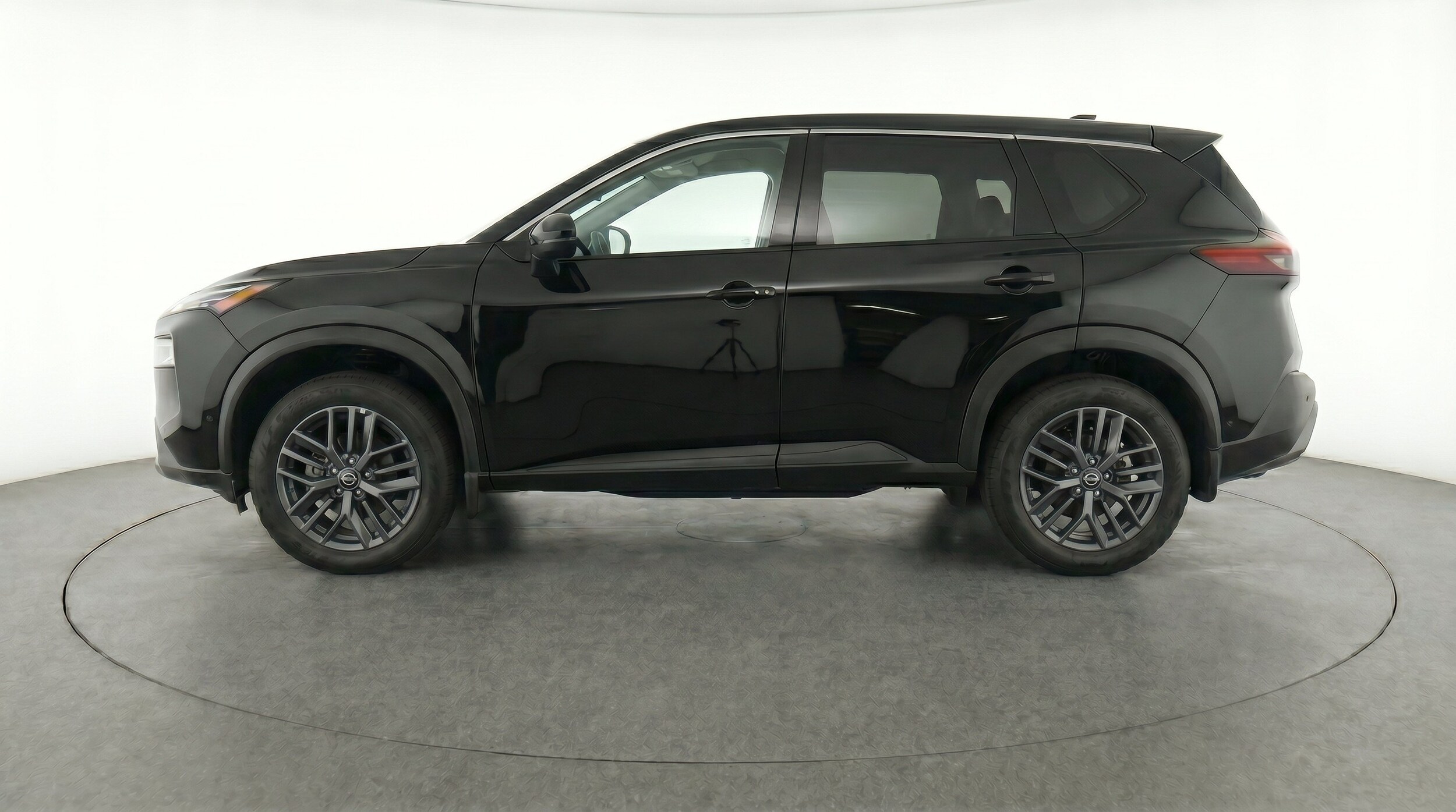 Thumbnail: 2026 Nissan Rogue - 5