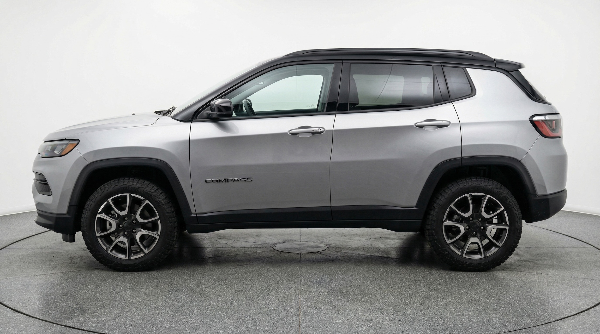 Thumbnail: 2025 Jeep Compass - 4
