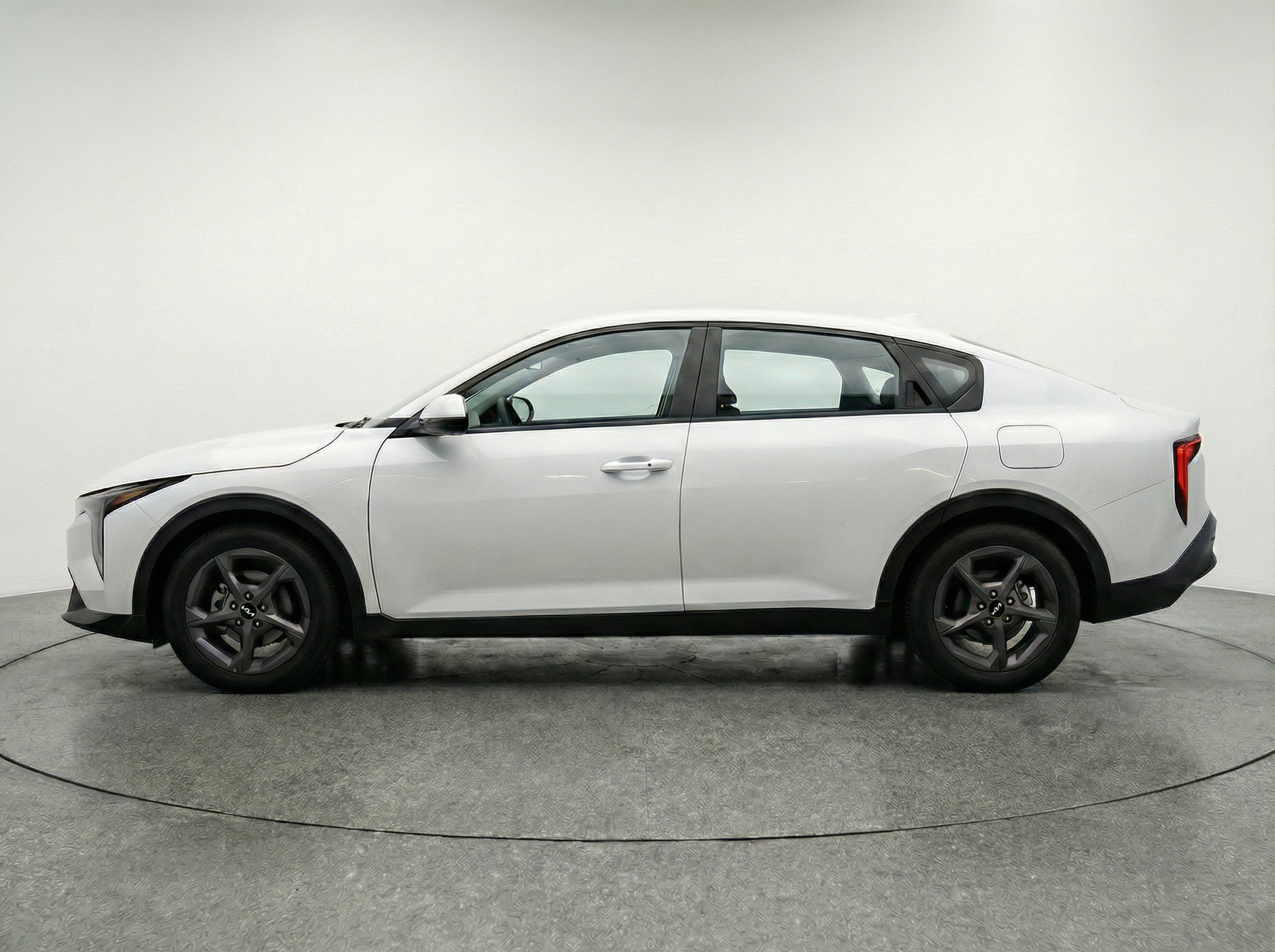 Thumbnail: 2025 Kia K4 - 5